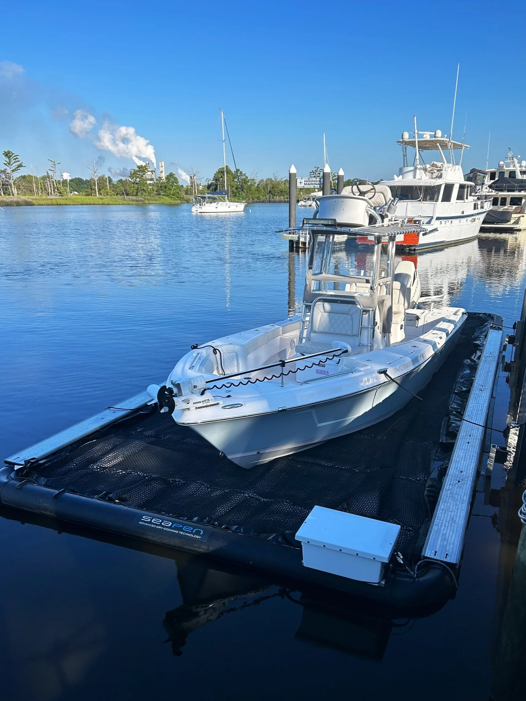 28' Makaria in 35x13 Solstice SeaPen, South Carolina