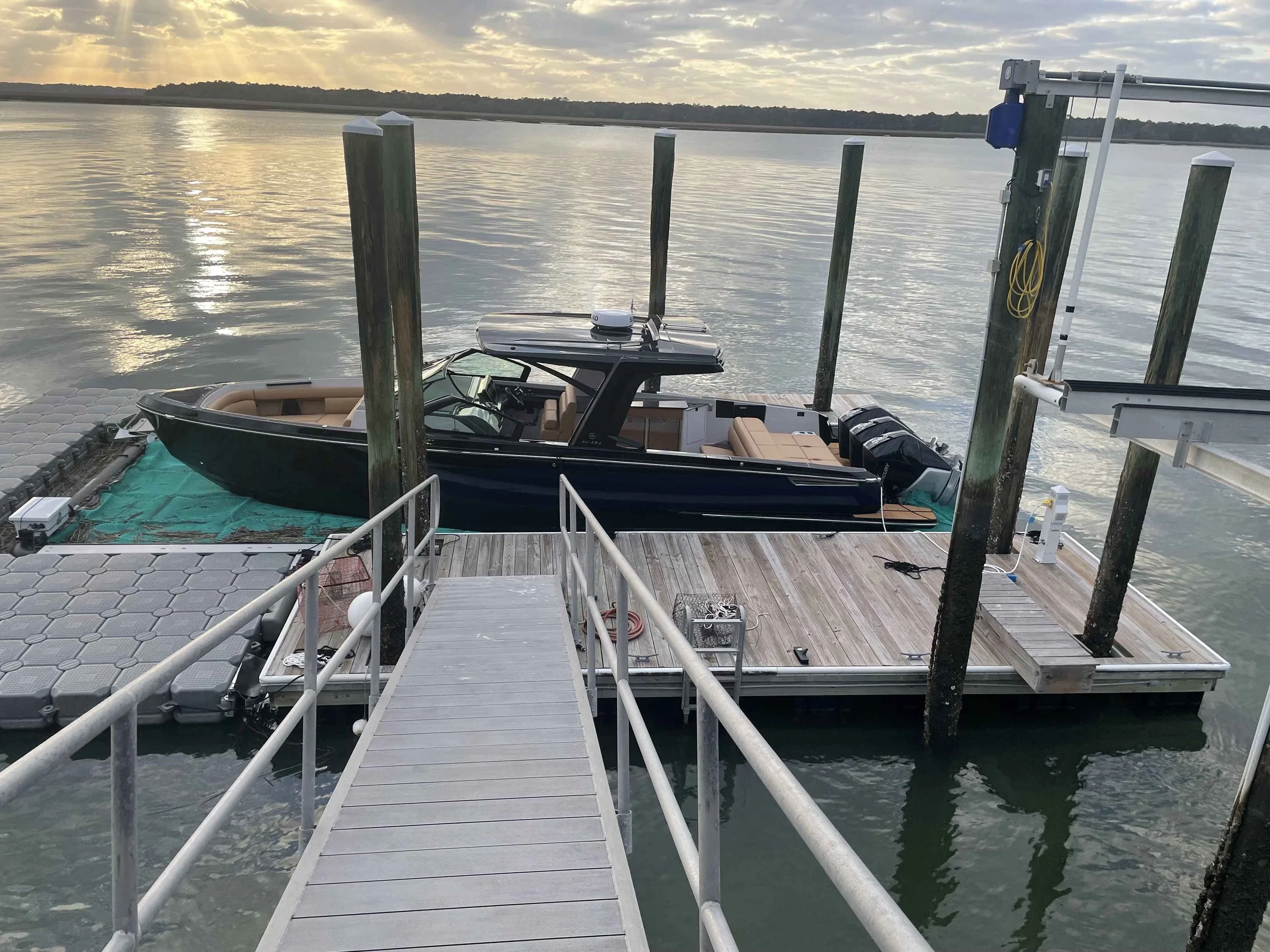 36' Aviara in 41x13 Solstice SeaPen, South Carolina