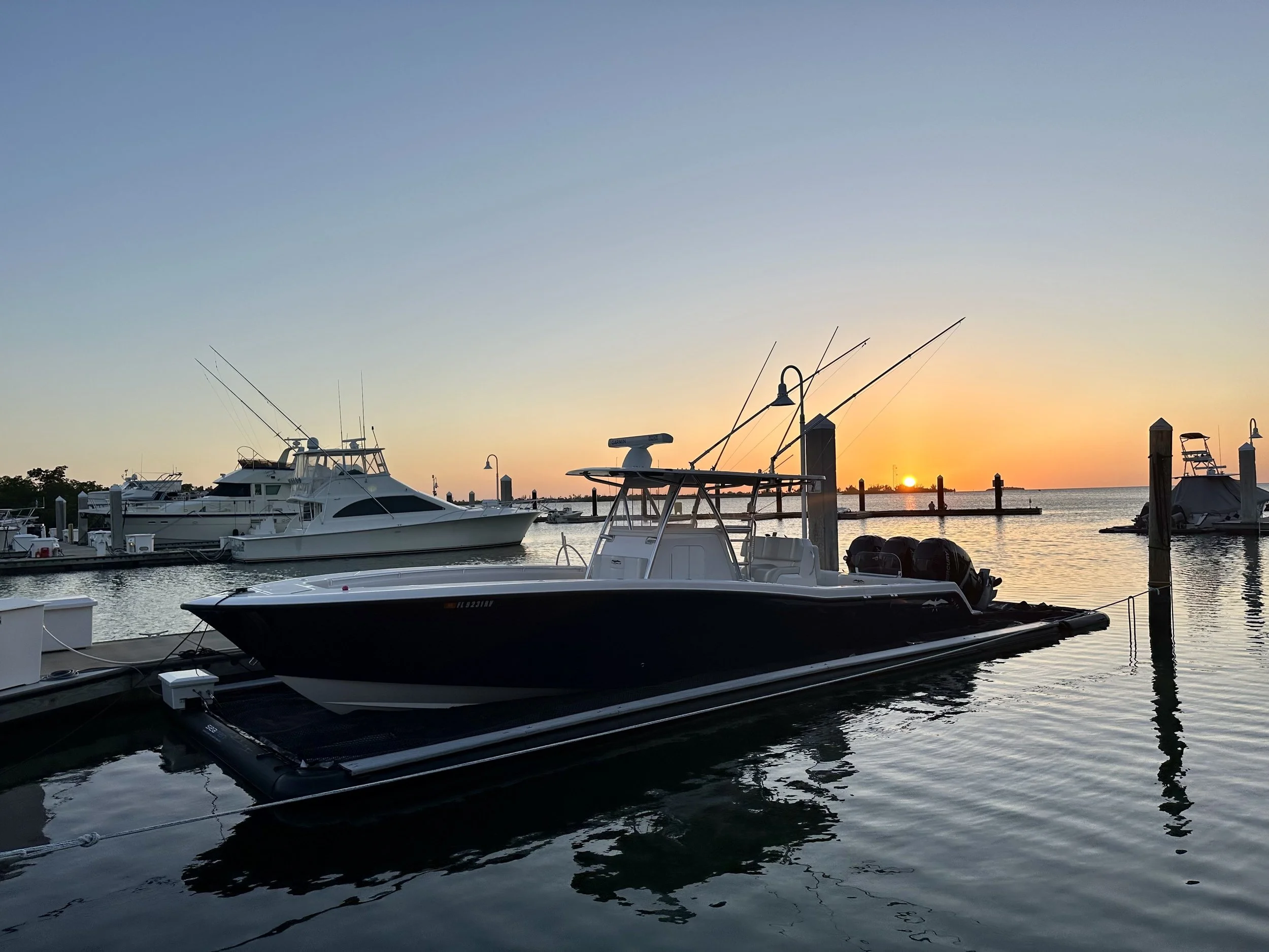 36' Invincible in 41x13 Solstice SeaPen, Florida