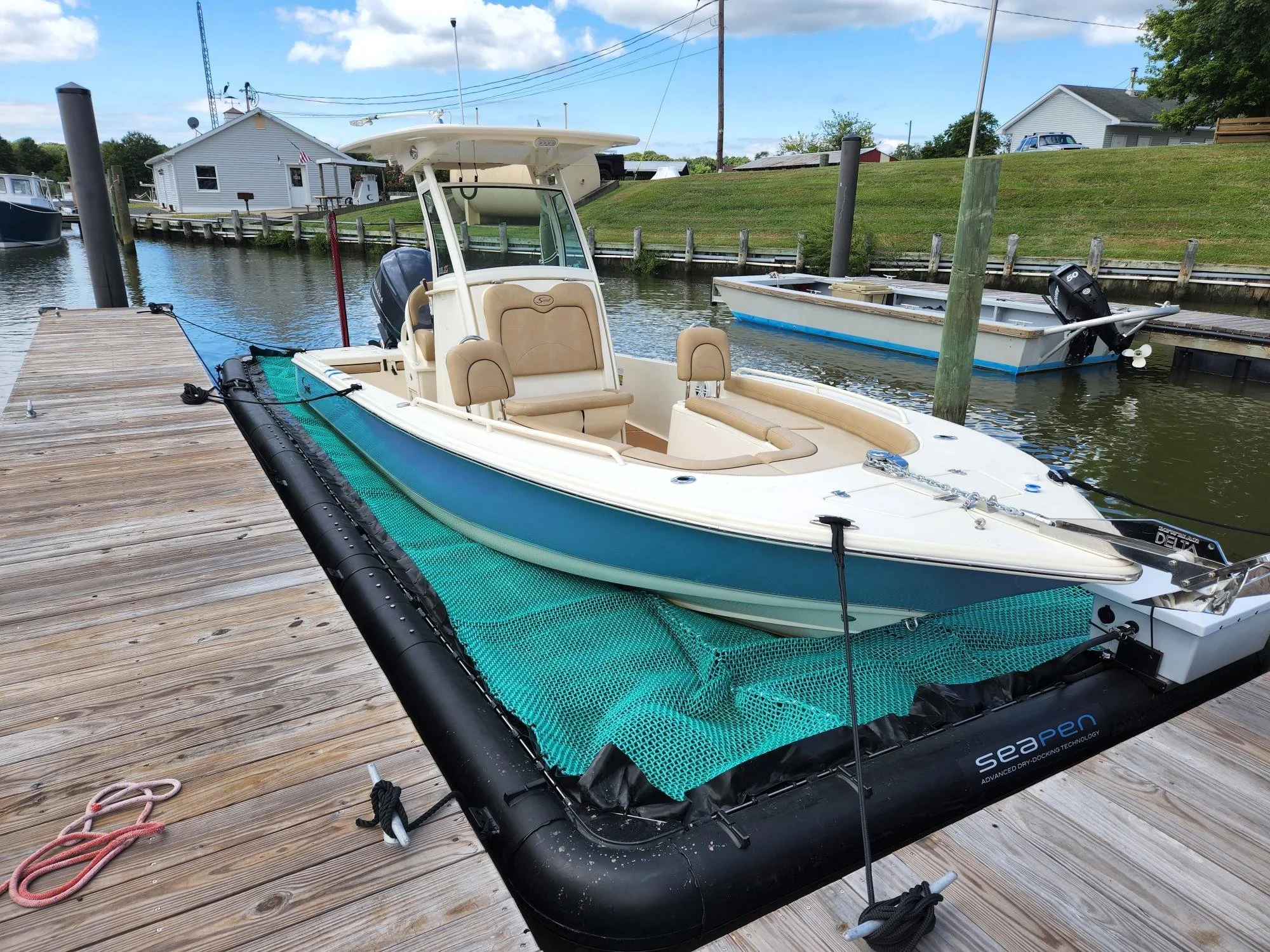 24' Scout in 28x10 Solstice SeaPen, Maryland