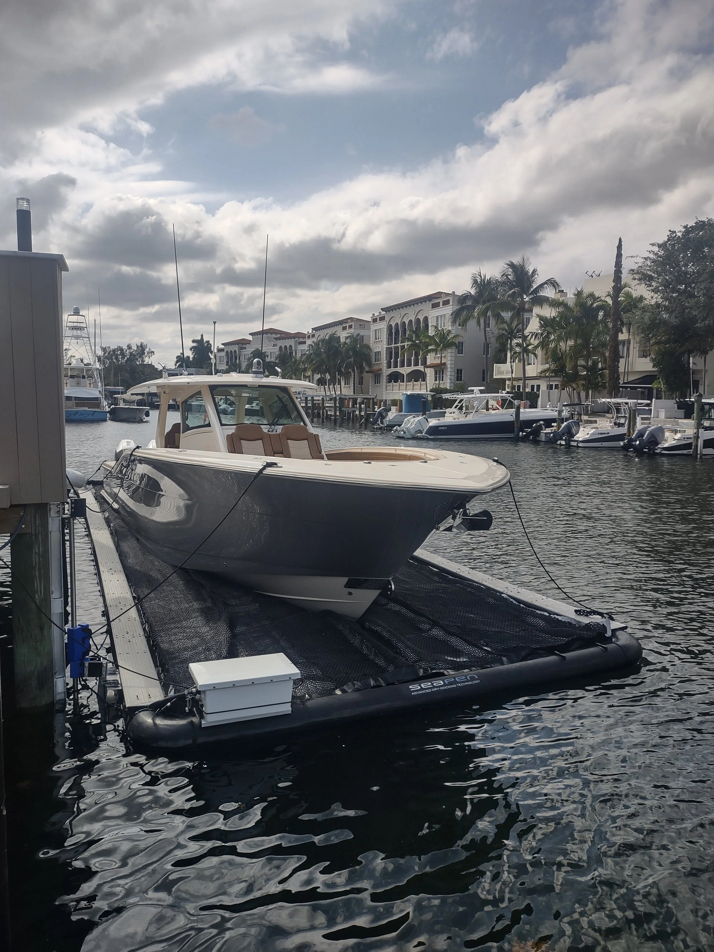 42' Scout in 45x13 Solstice SeaPen, Florida
