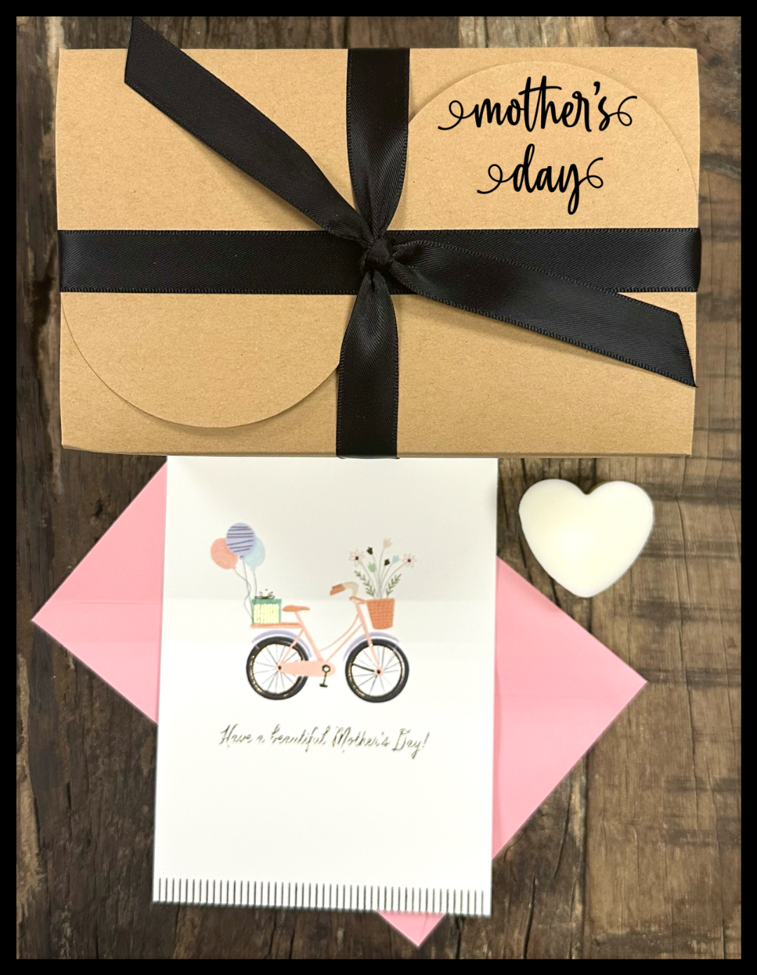 MD gift box black.png