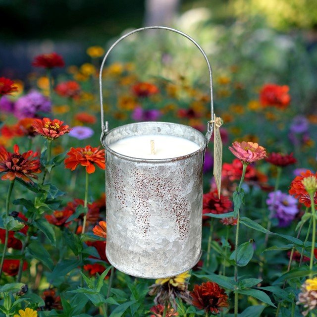 farmhouse bug candles, farmhouse patio candles, refillable bug candles, best, mosquito, yellow jackets, natural bug candles