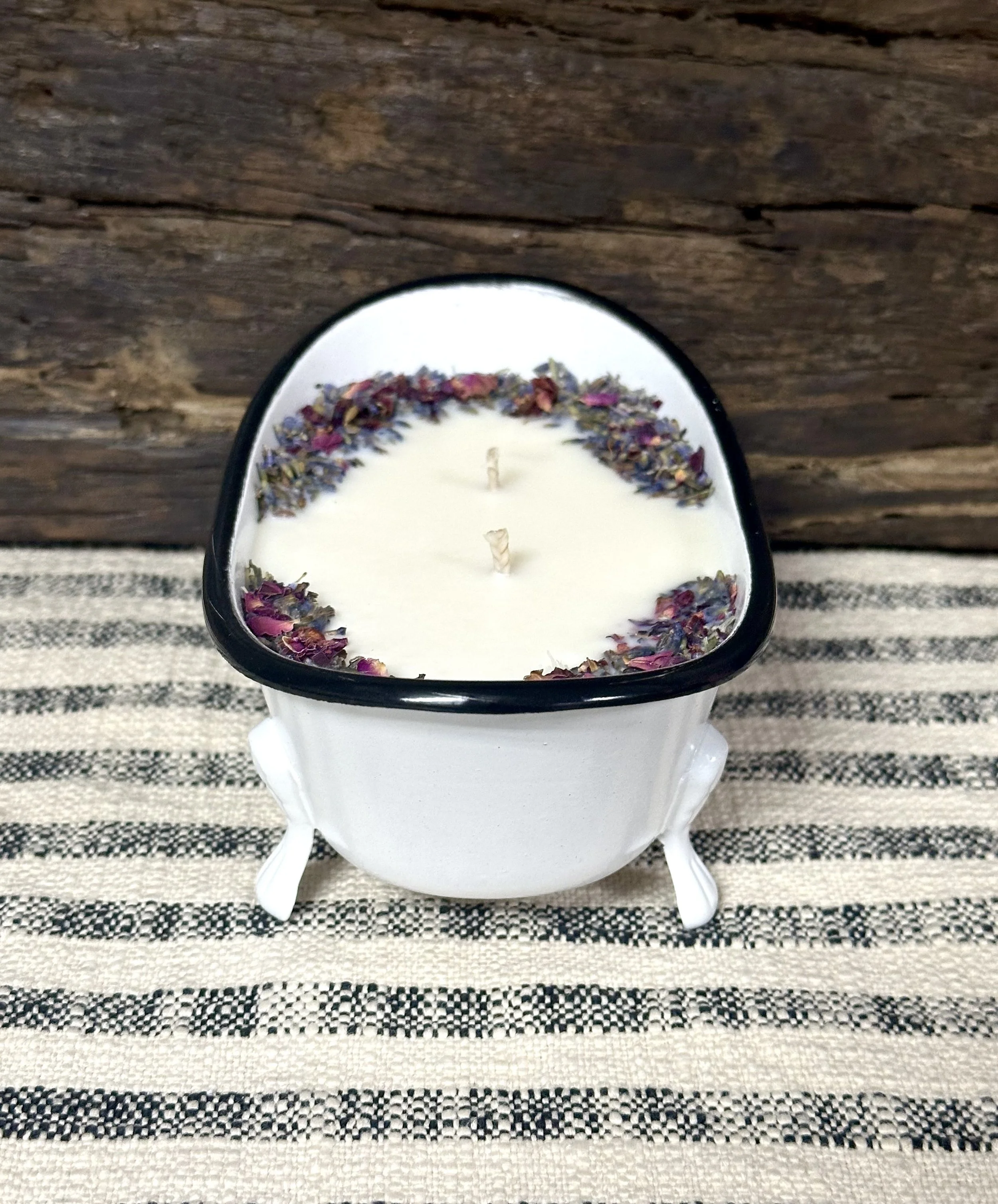 custom vintage candles, clawfoot tub candles, rustic refillable candles, eco friendly candle gifts, refillable charming candles, vintage bathtub candles, custom candle gifts