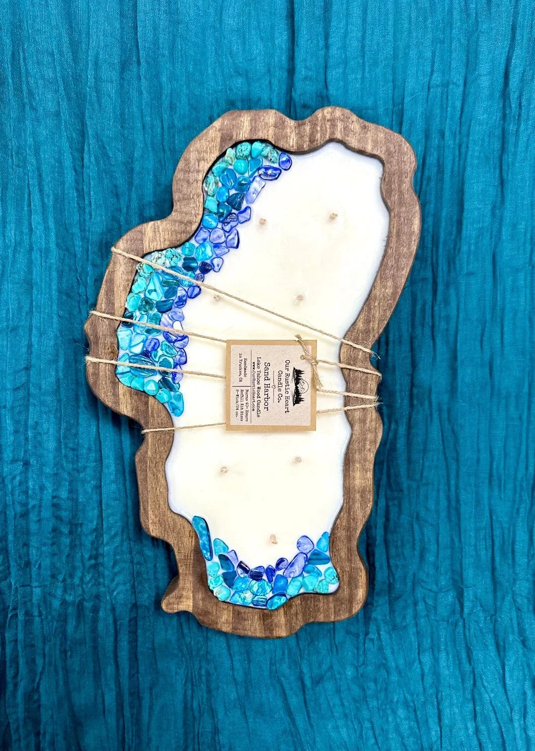 Lake Tahoe Candles, Tahoe Candles, Custom Lake Tahoe Candles, Custom Lake Tahoe Gifts, Best Lake Tahoe candles, Lake Tahoe gifts, eco friendly lake Tahoe gifts, refillable Lake Tahoe Candles