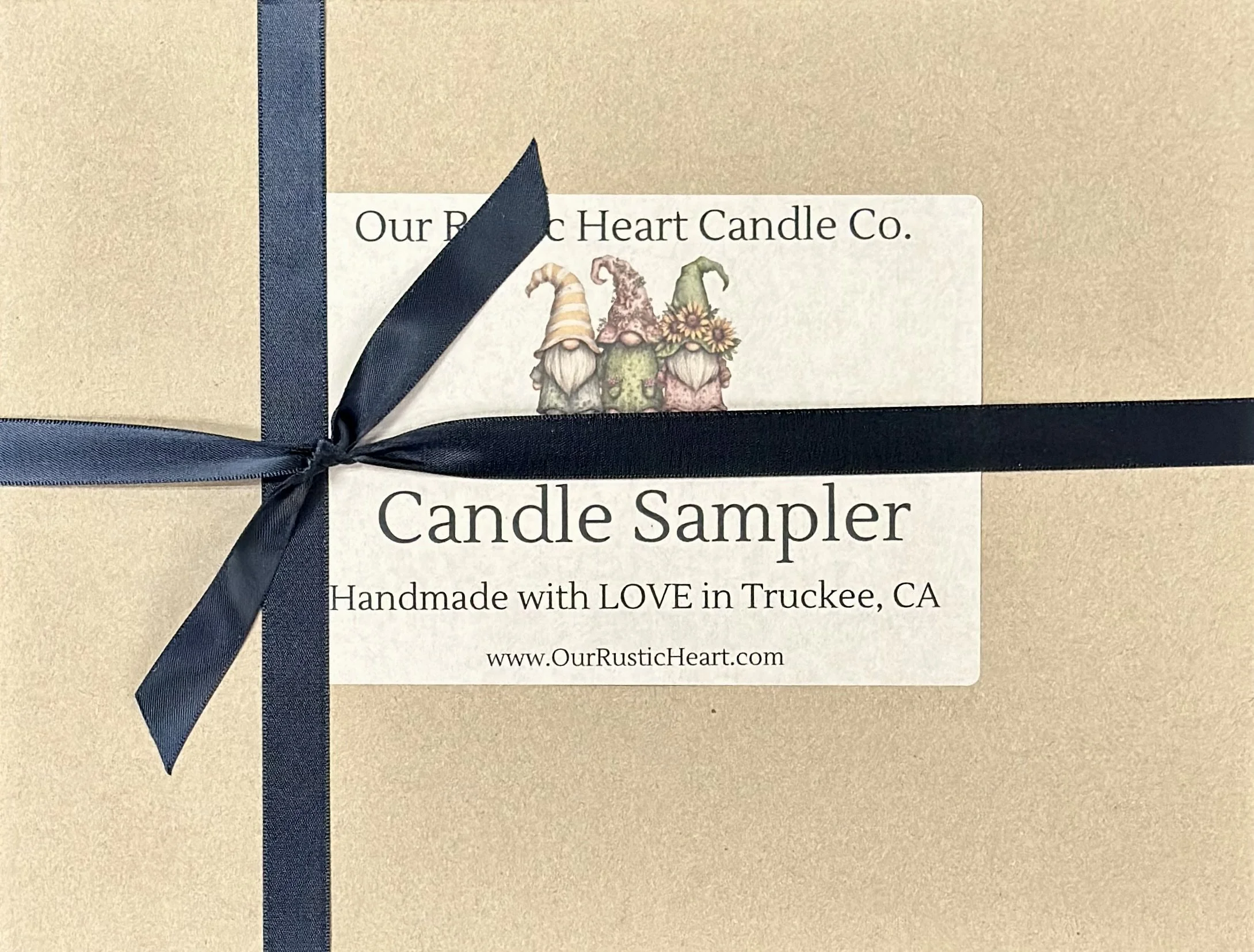 handmade candle samplers, rustic candle samplers, custom candle samplers, farmhouse candle samplers, eco friendly candle samplers, candle sampler gifts, Our Rustic Heart