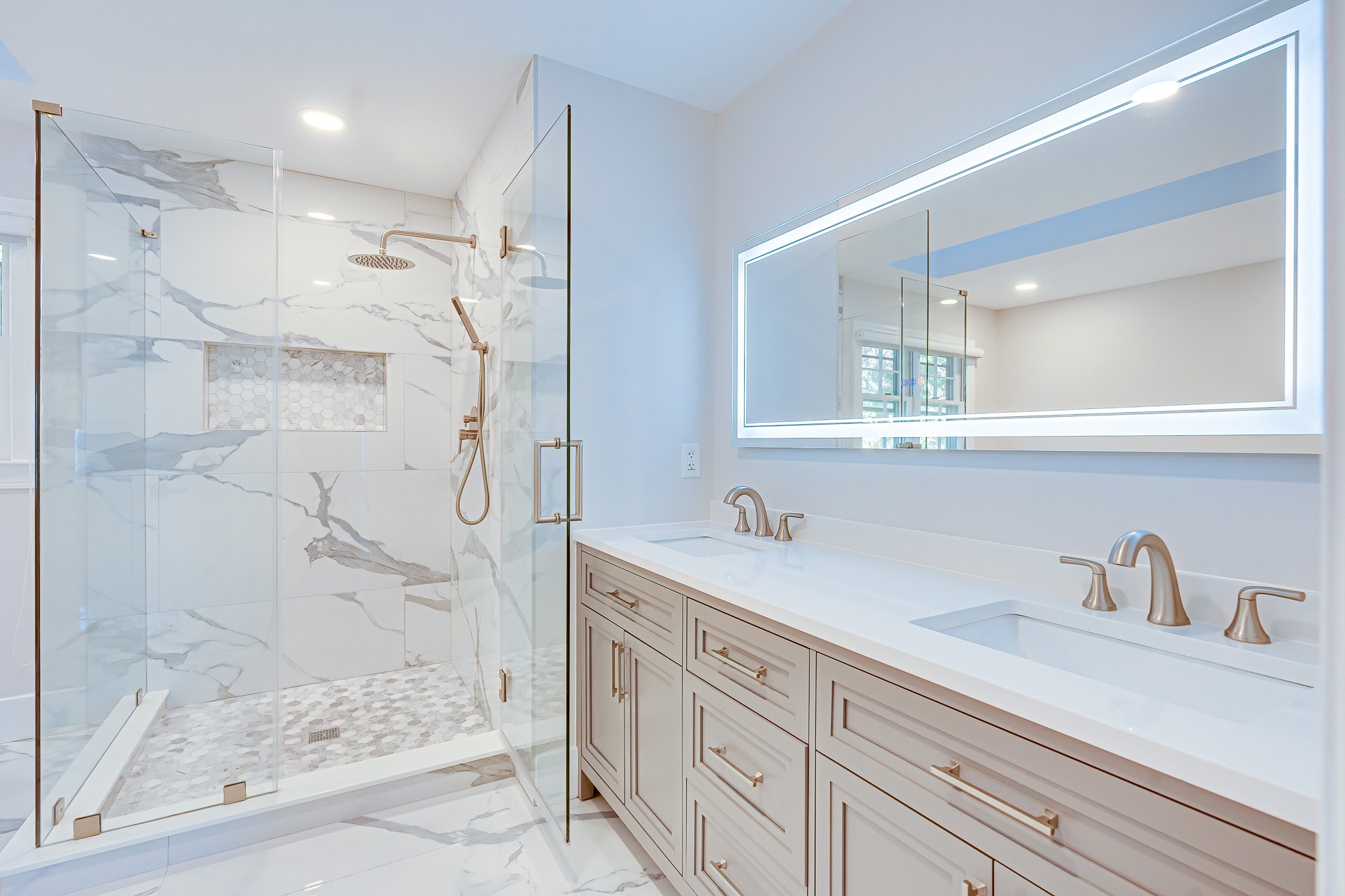 master-suite-bathroom-27.jpg