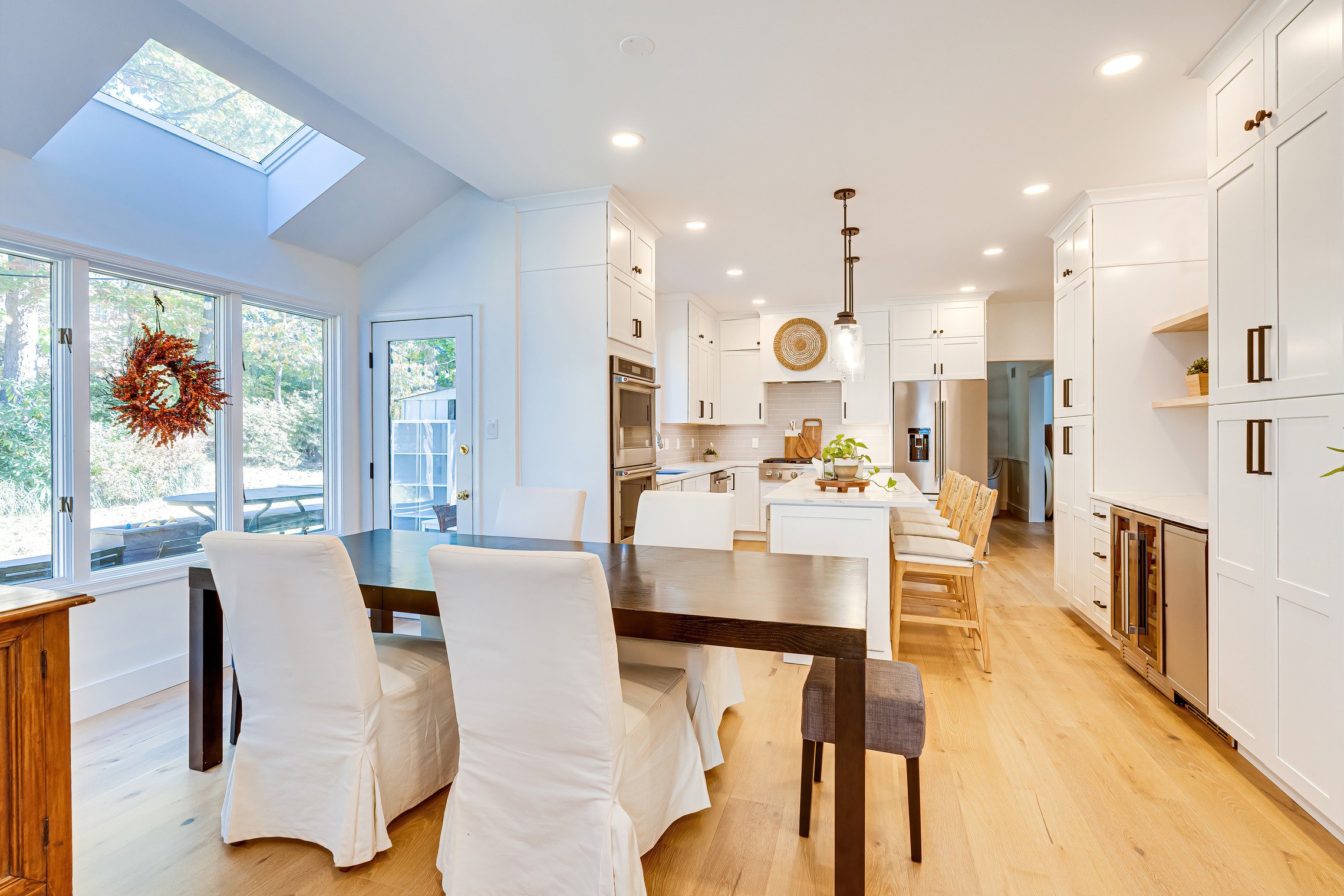 new-dining-table-kitchen-space- (4).jpg