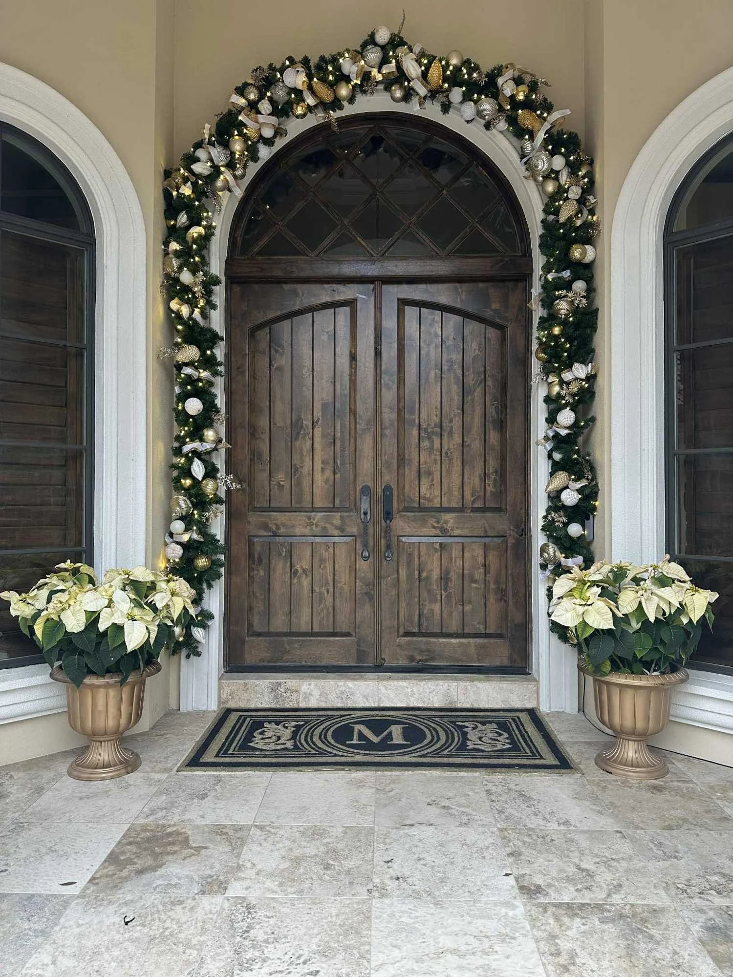 front-door-garland.jpg