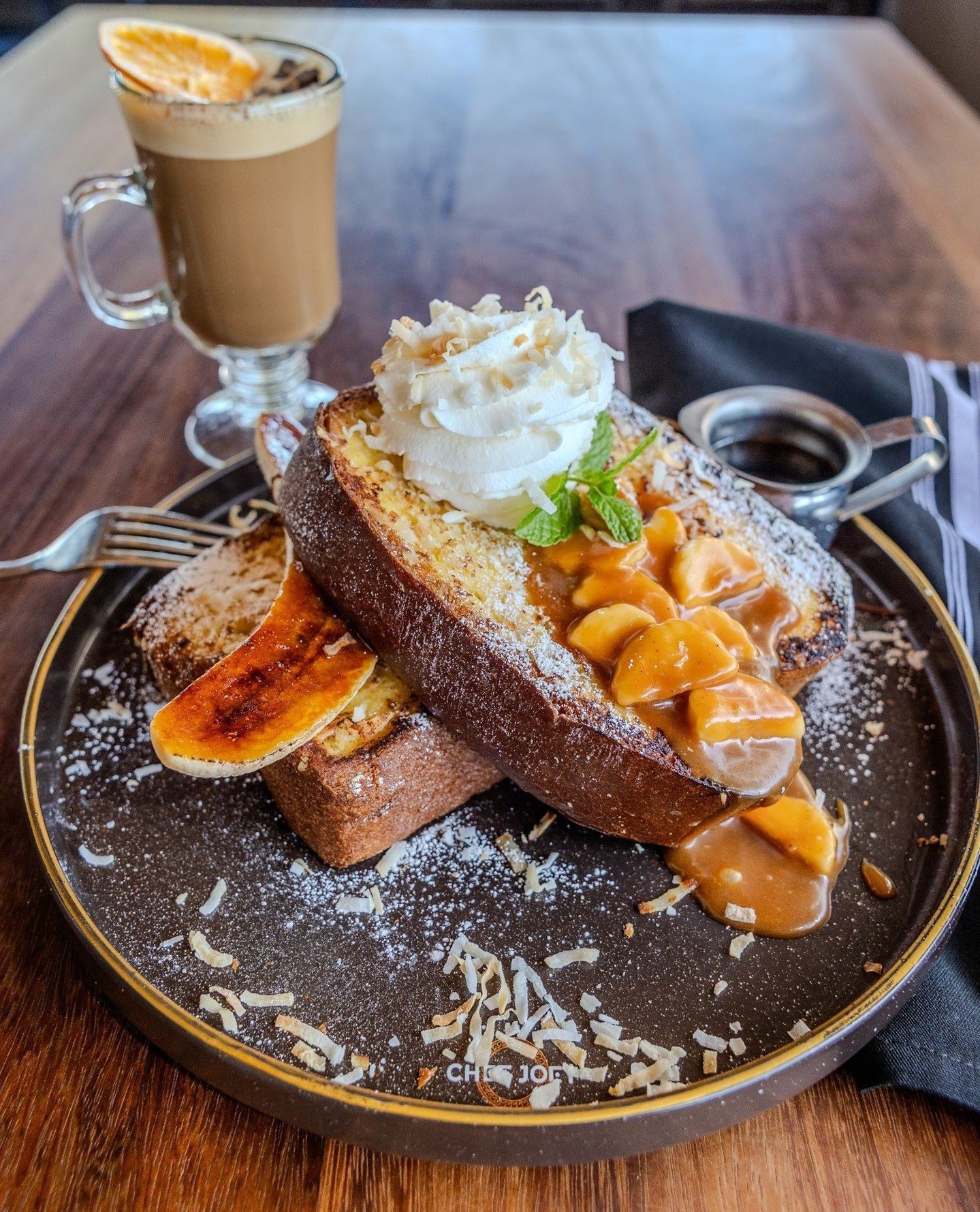 HEY MOMS, WE HAVE SOMETHING SPECIAL FOR YOU ✨️⁠
⁠
This Mother's Day, Sunday, May 12th from 10am-3pm, we will host a brunch  with nothing but the best of the best, because that is what you deserve 🫶⁠
⁠
Pictured:⁠
Coconut Brioche French Toast 🔥⁠
COCO