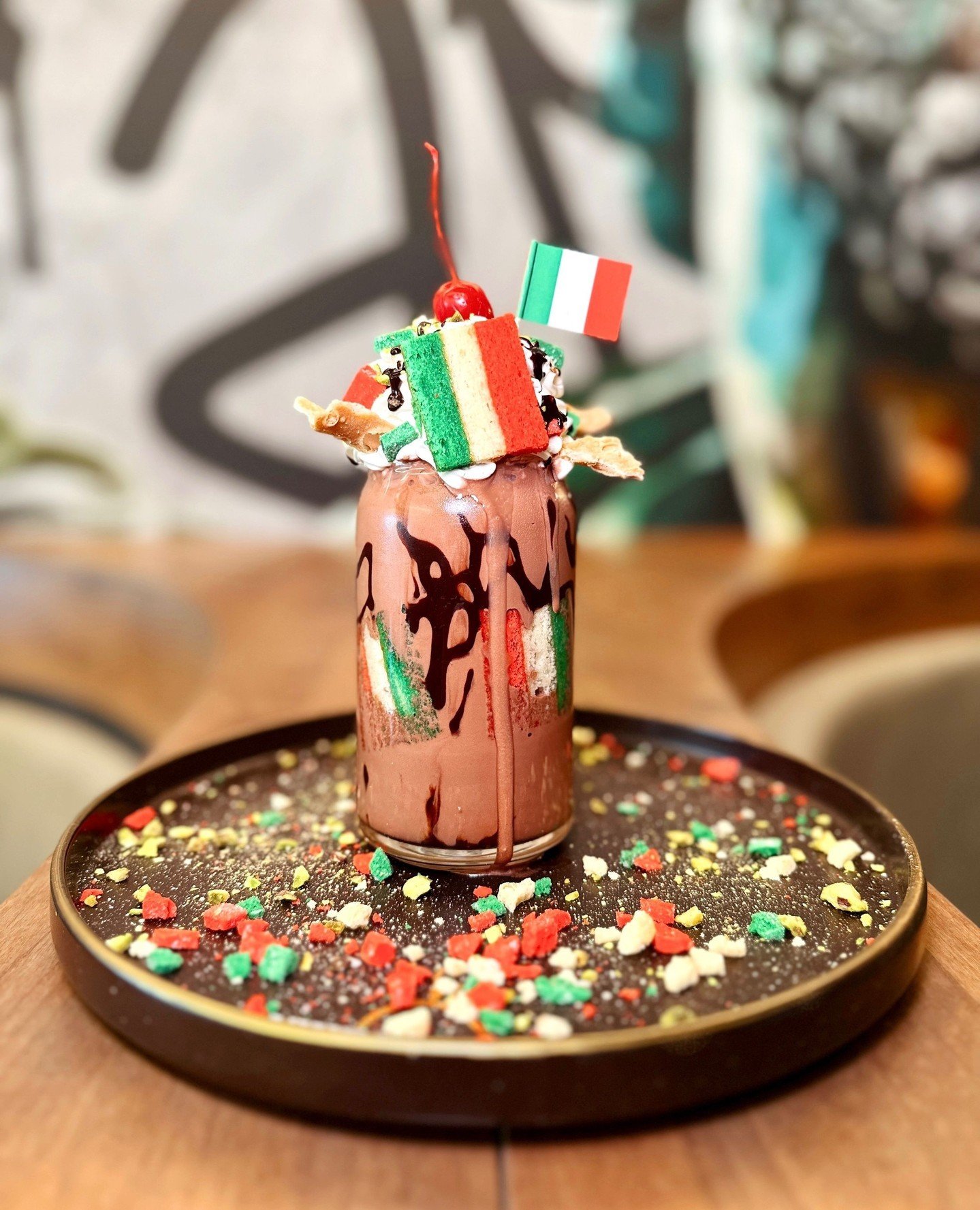 Have you tried the May Shake of The Month yet? 👀⁠
⁠
You absolutely must cause this one is 🔥⁠
⁠
The Italian Flag Cookie Milkshake 🇮🇹🤌🏼⁠
Cannoli crumb + Chocolate sauce + Italian flag cookies + chocolate gelato milkshake + whipped cream + Italian