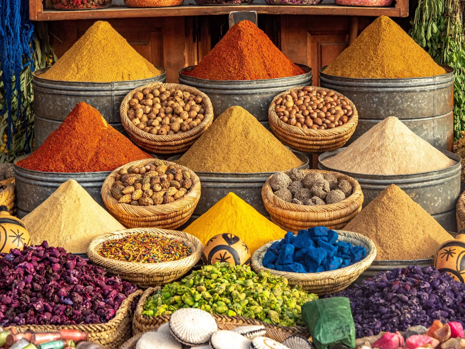 Piles of traditional spices in souk, market in medina of Marrakech, Morocco (Shutterstock.com)