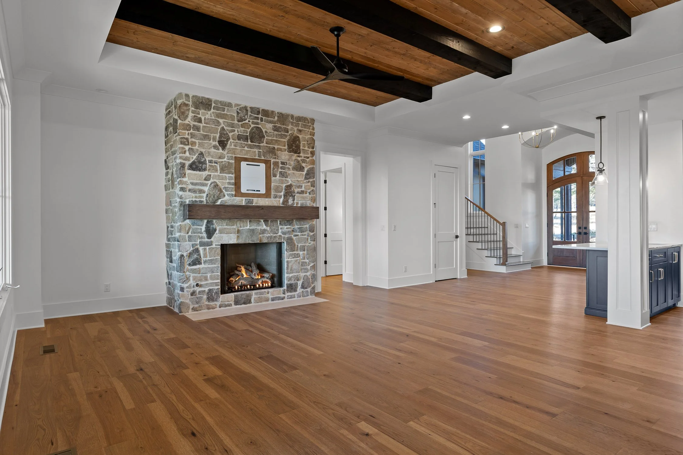 14-Mclemore Club-14.jpg