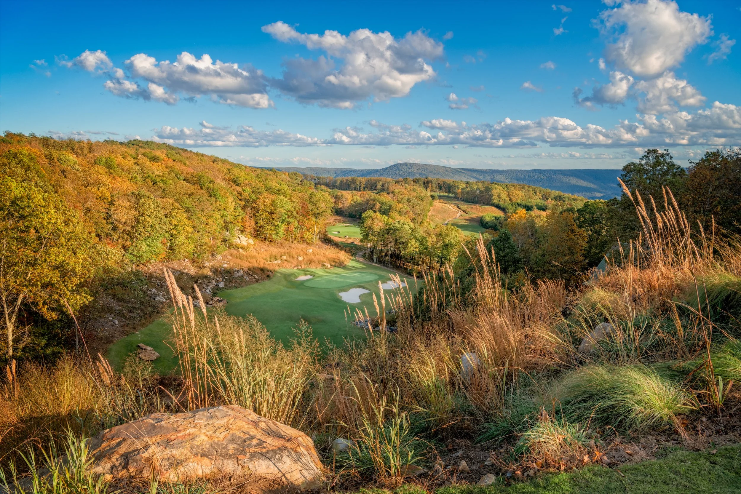 GOLF ABOVE THE CLOUDS — THE MCLEMORE RESORT ON LOOKOUT MOUNTAIN,