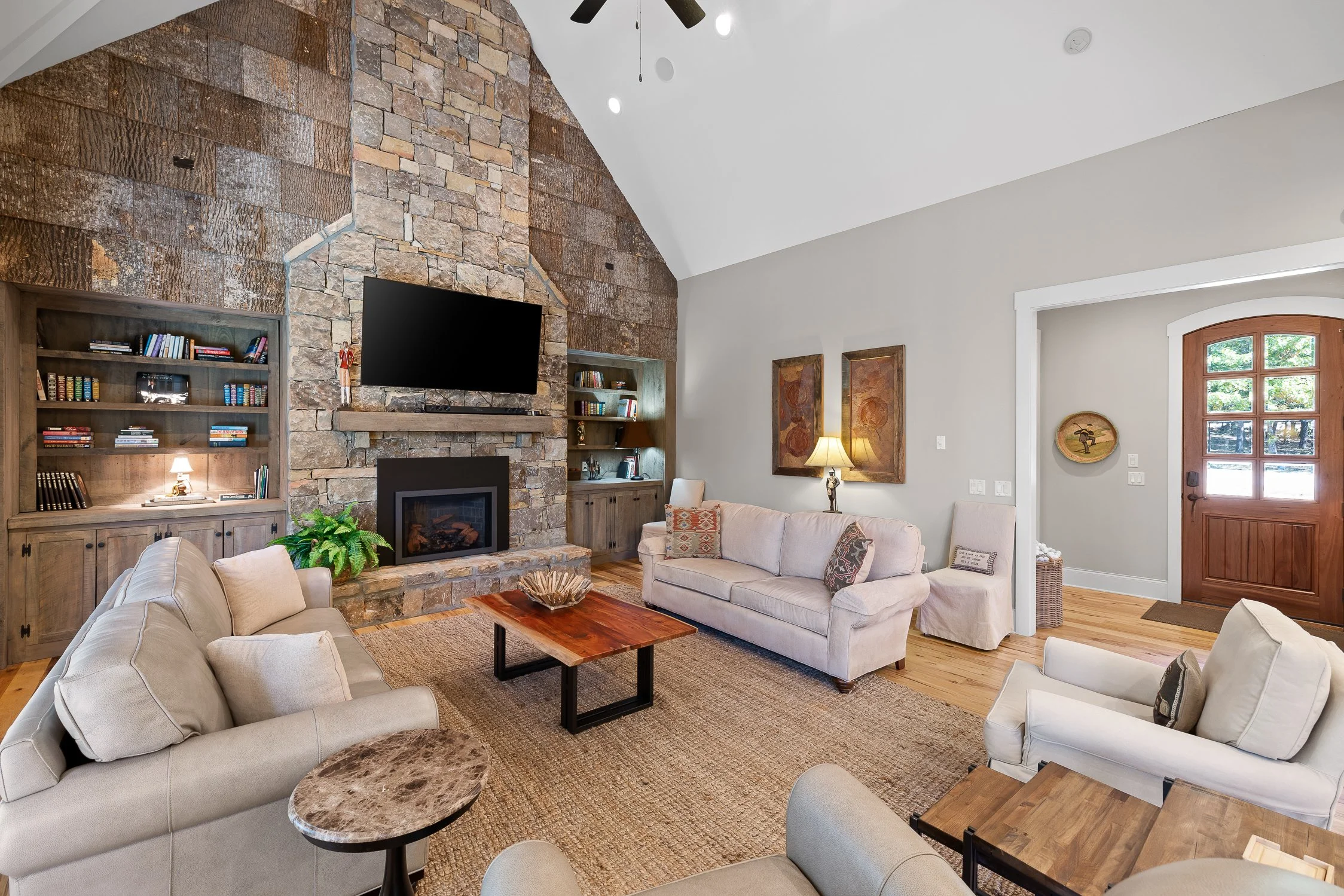 78 Canyon Ridge-13.jpg