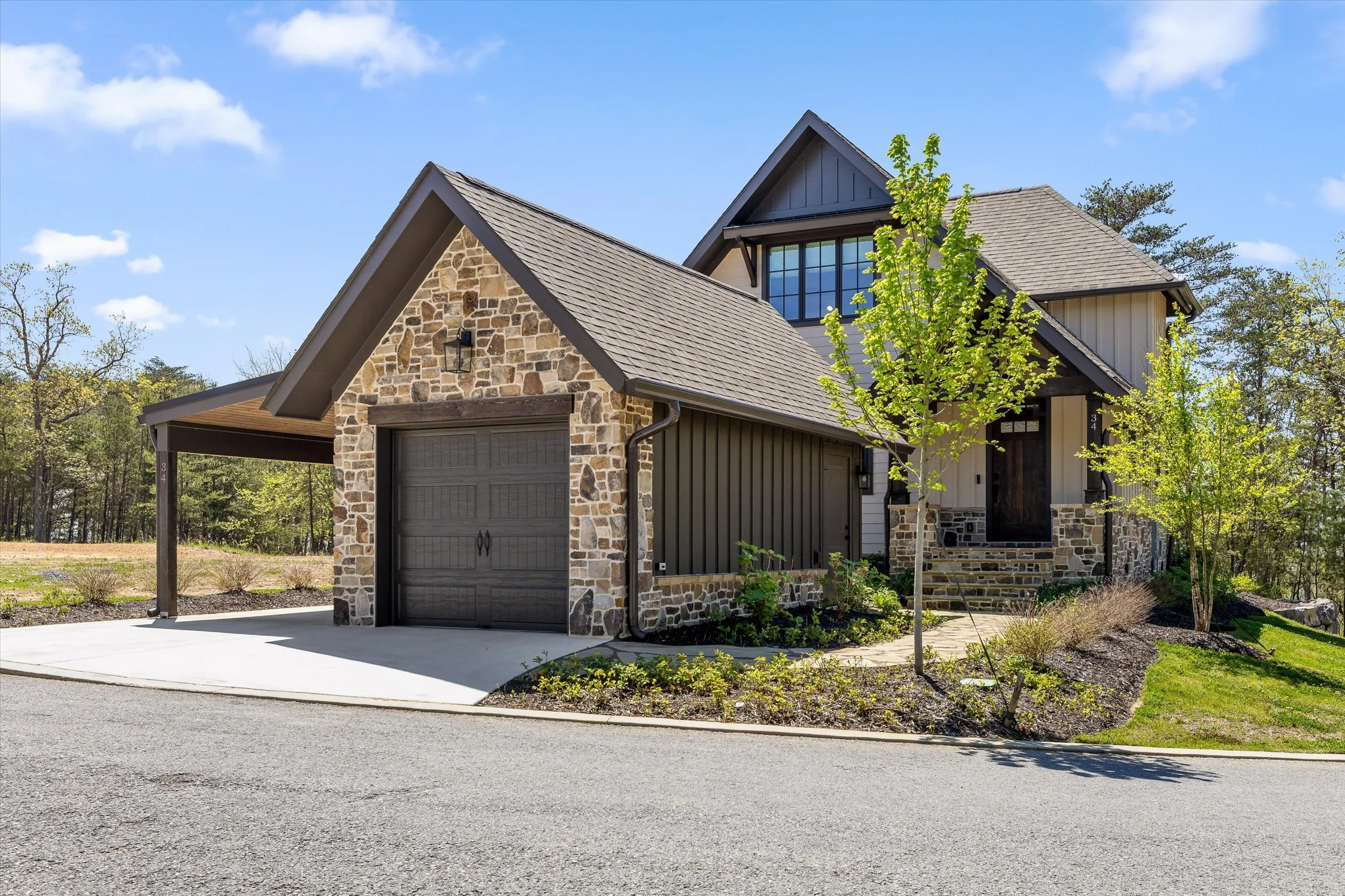 Three Bedrooms- 34 Peregrine Lane | Golf Village