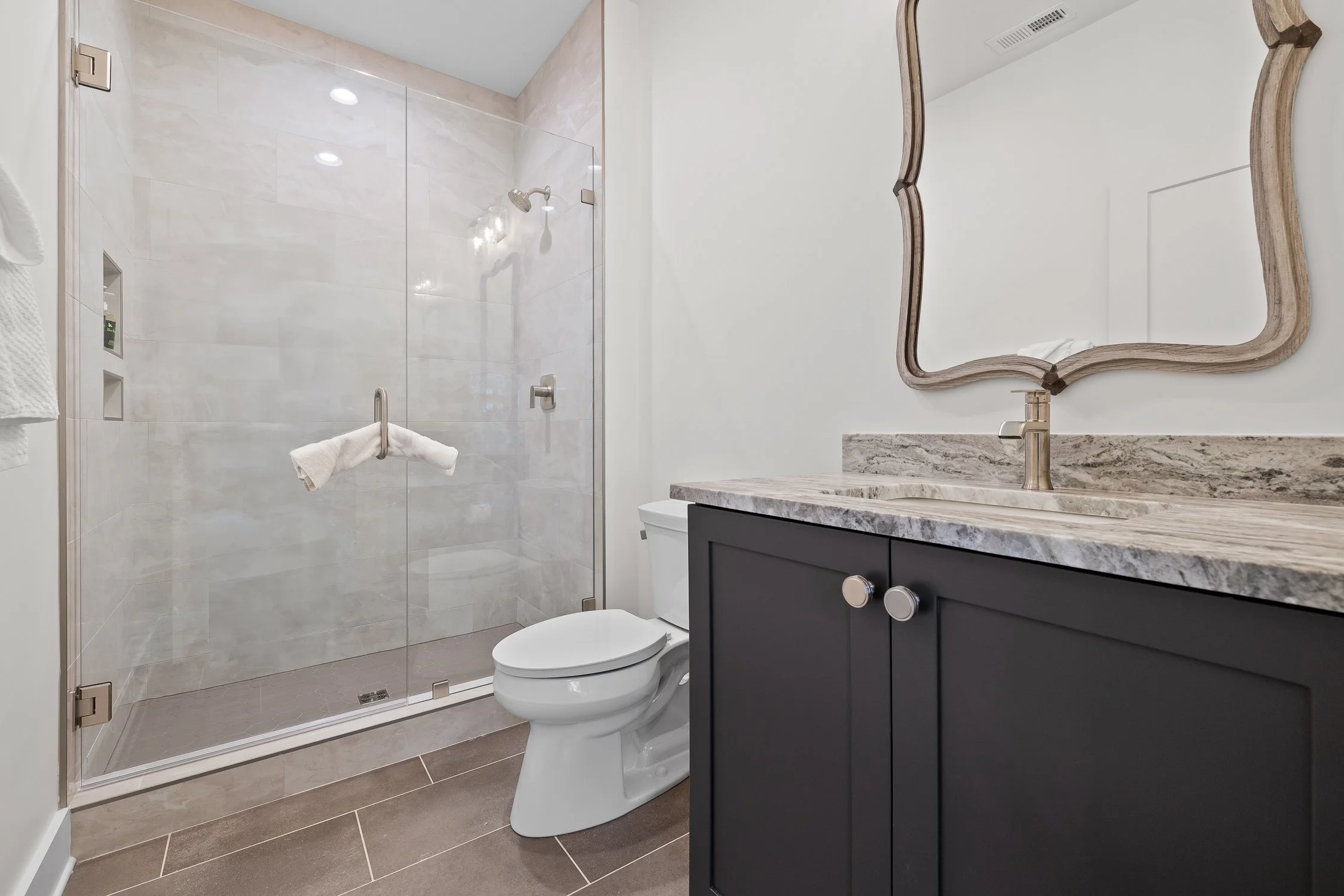 21 Peregrine Lane 9.jpg