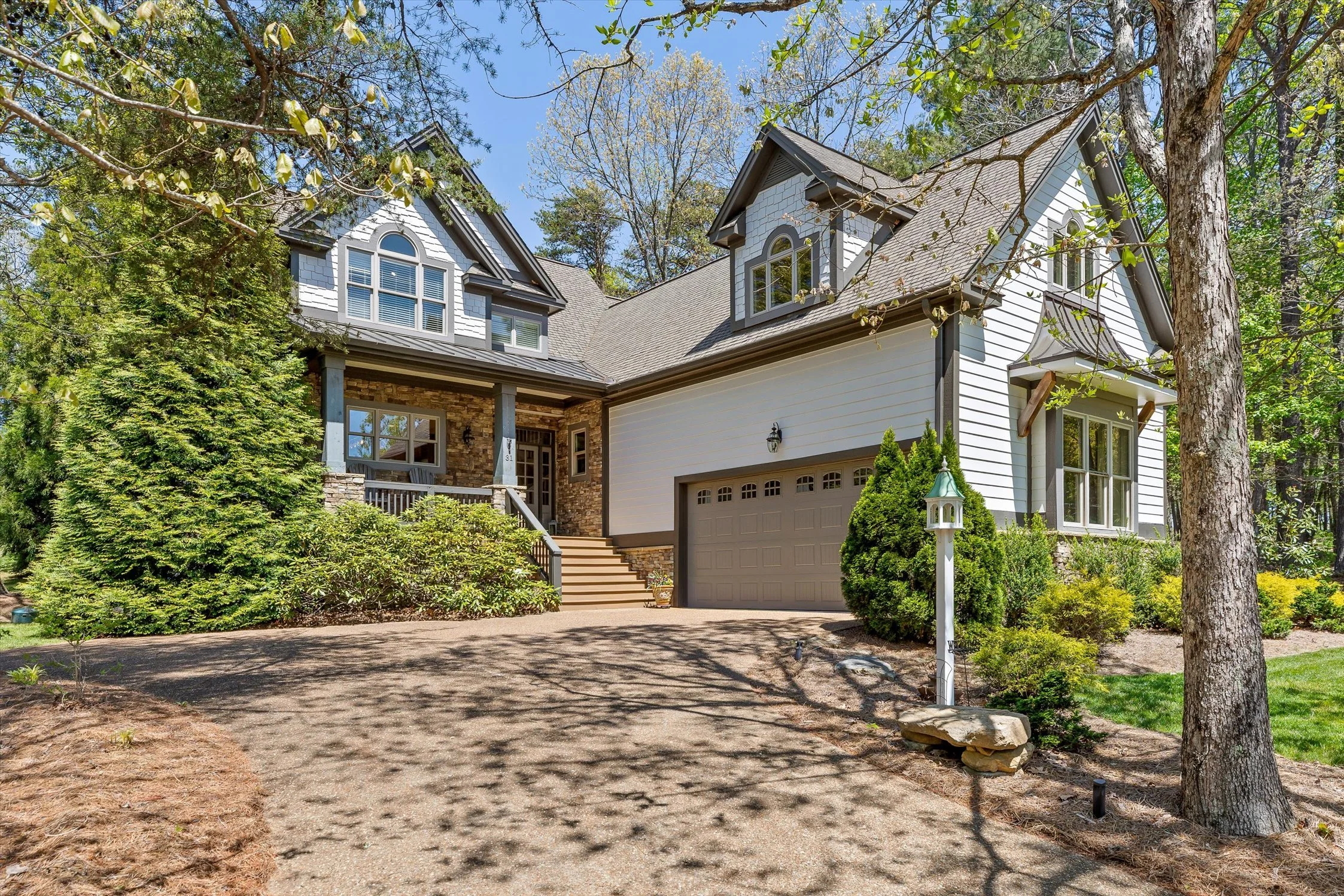 Four Bedrooms- 31 Sunshine Trail