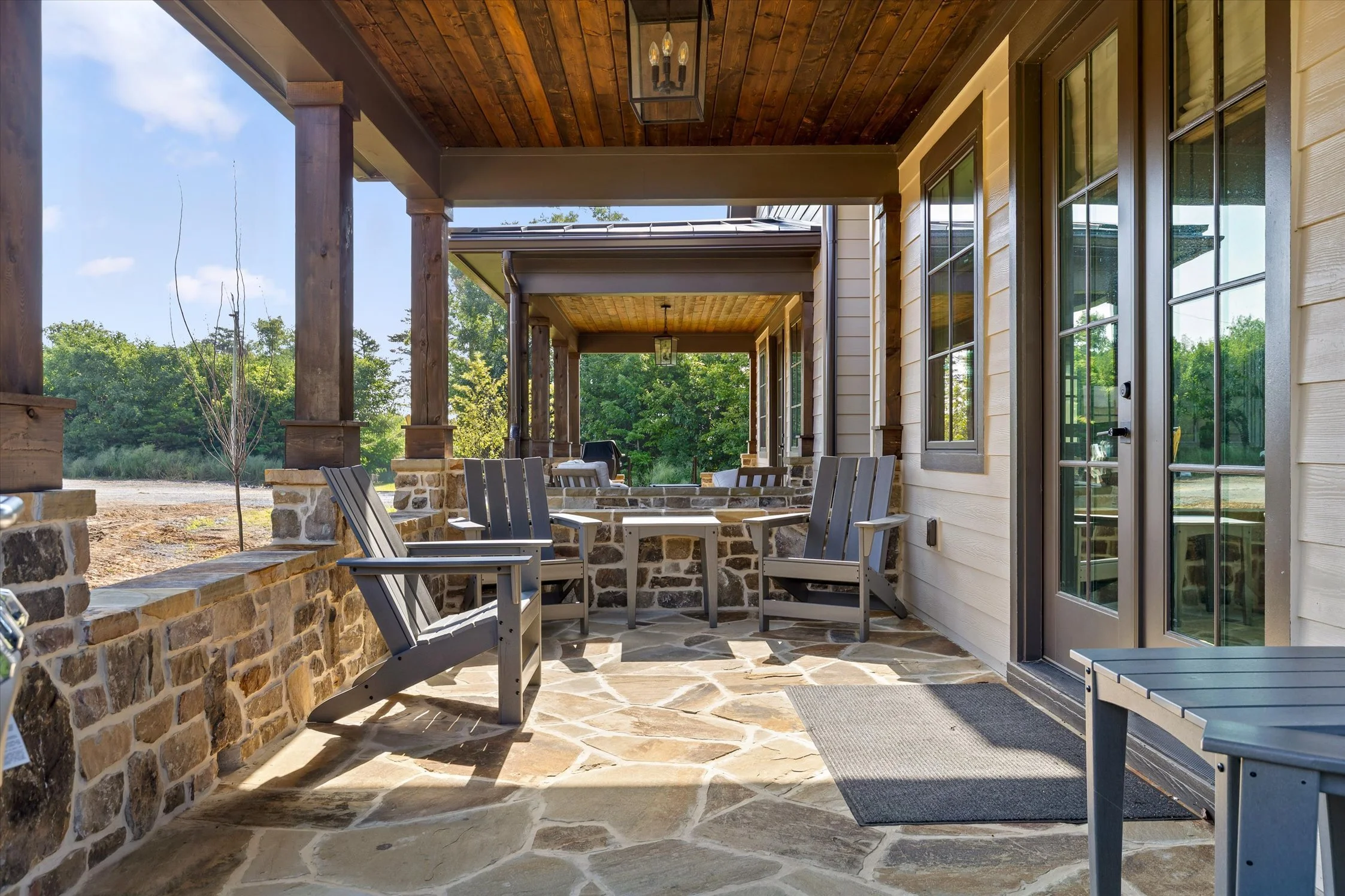 25-49-73 Peregrine Ln-42.jpg