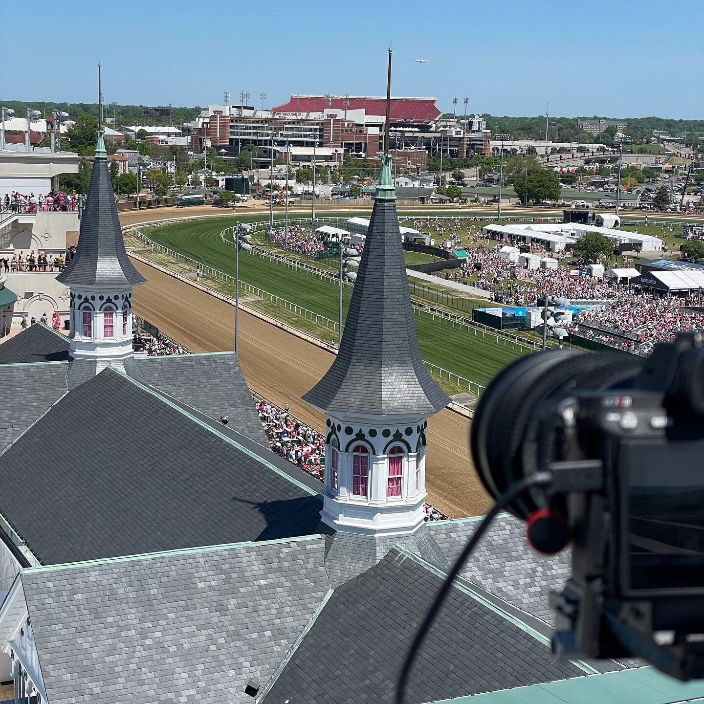 It&rsquo;s Derby time !

Magpie is on it. 

#kyderby #videoproduction #kyvideographer #eventvideography