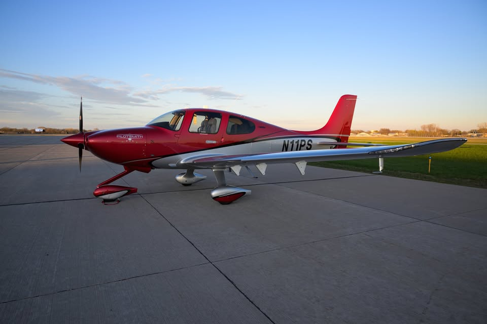N11PS, 2025 G7 SR20 located at Leesburg