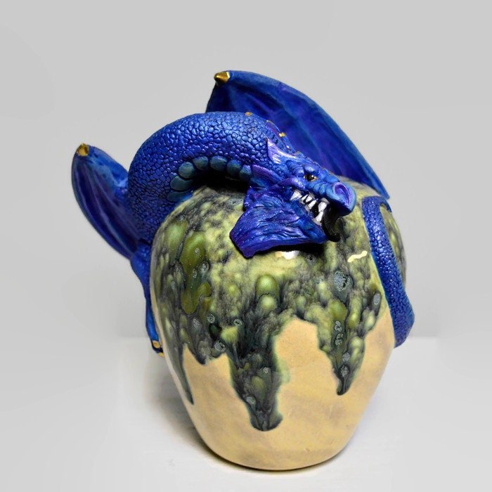 https://i.etsystatic.com/6831825/r/il/4d4701/1827301830/il_fullxfull.1827301830_mmor.jpg