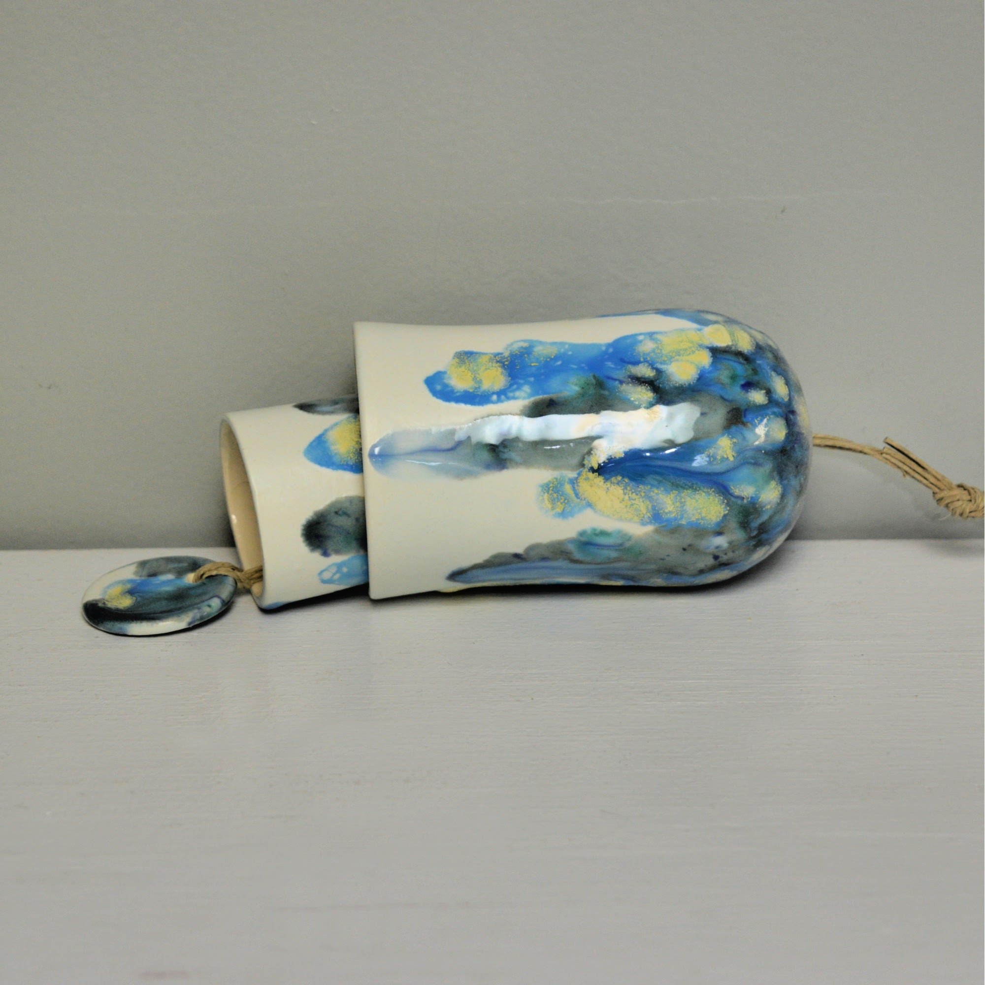https://i.etsystatic.com/5558422/r/il/2fc9fb/3052612374/il_fullxfull.3052612374_ba8h.jpg