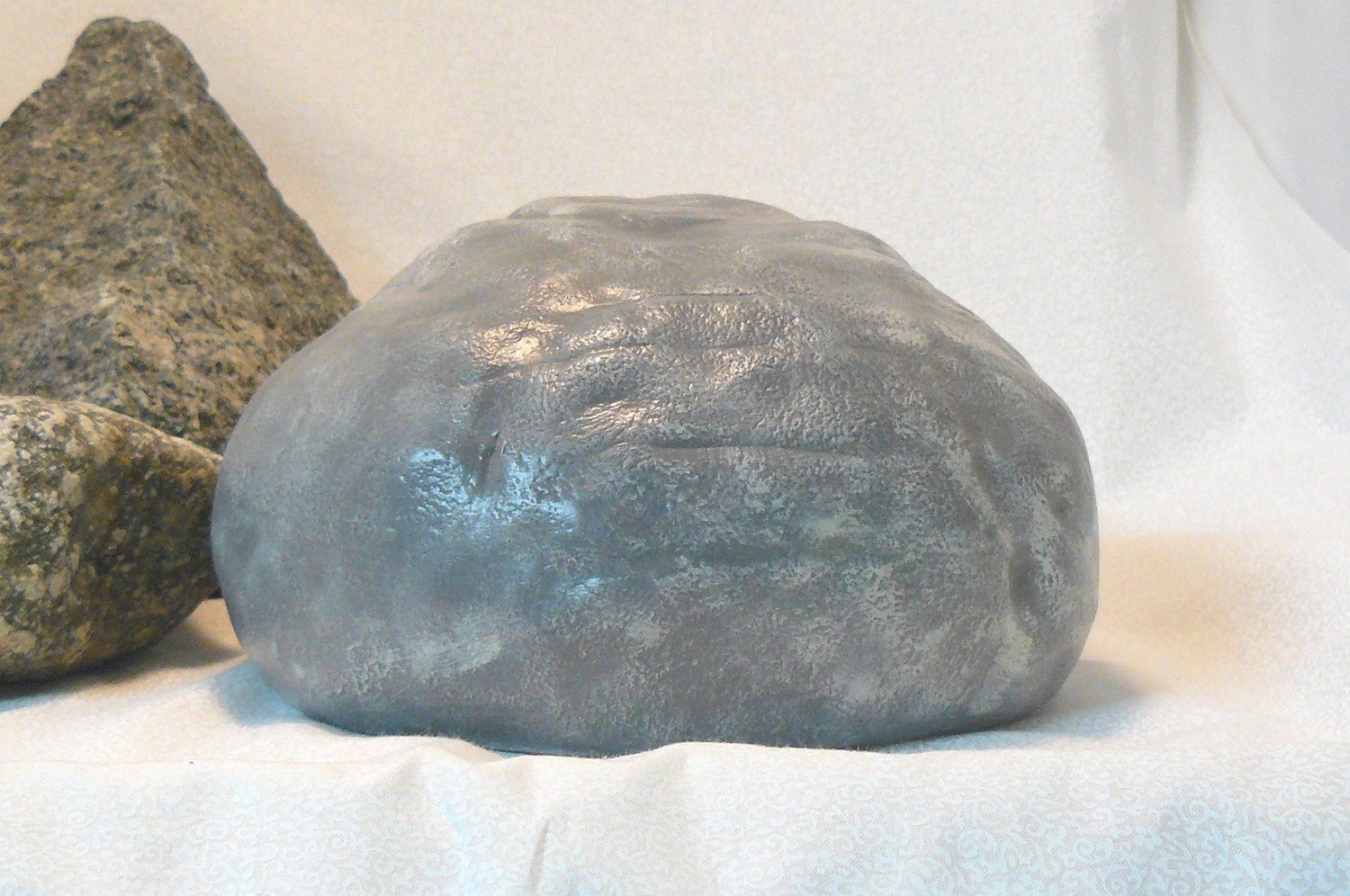 https://i.etsystatic.com/5558422/r/il/440bb6/233517565/il_fullxfull.233517565.jpg
