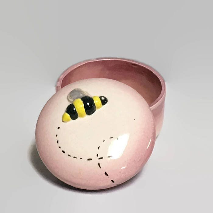 https://i.etsystatic.com/5558422/r/il/7bc38f/1365735136/il_fullxfull.1365735136_czzv.jpg