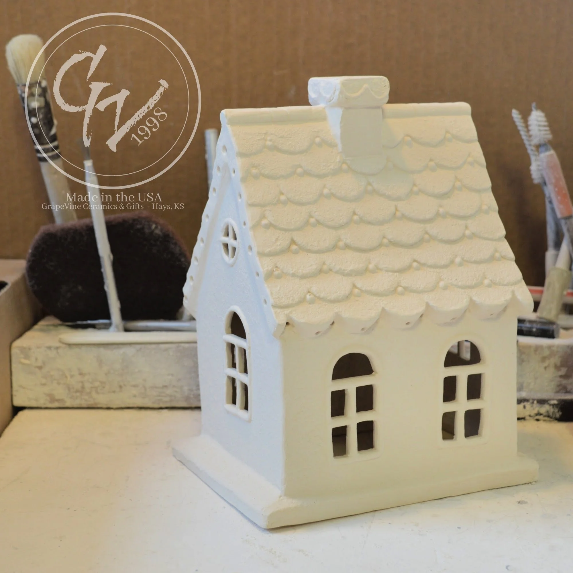 GrapeVine Ceramics-Gingerbread House-Gare 3145.4.jpg