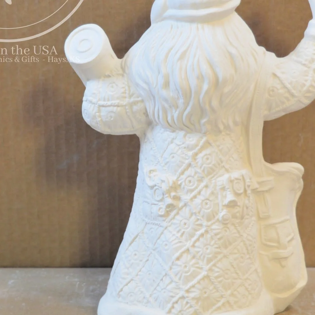GrapeVine Ceramics-Christmas Time Santa-Gare 2497.7.jpg