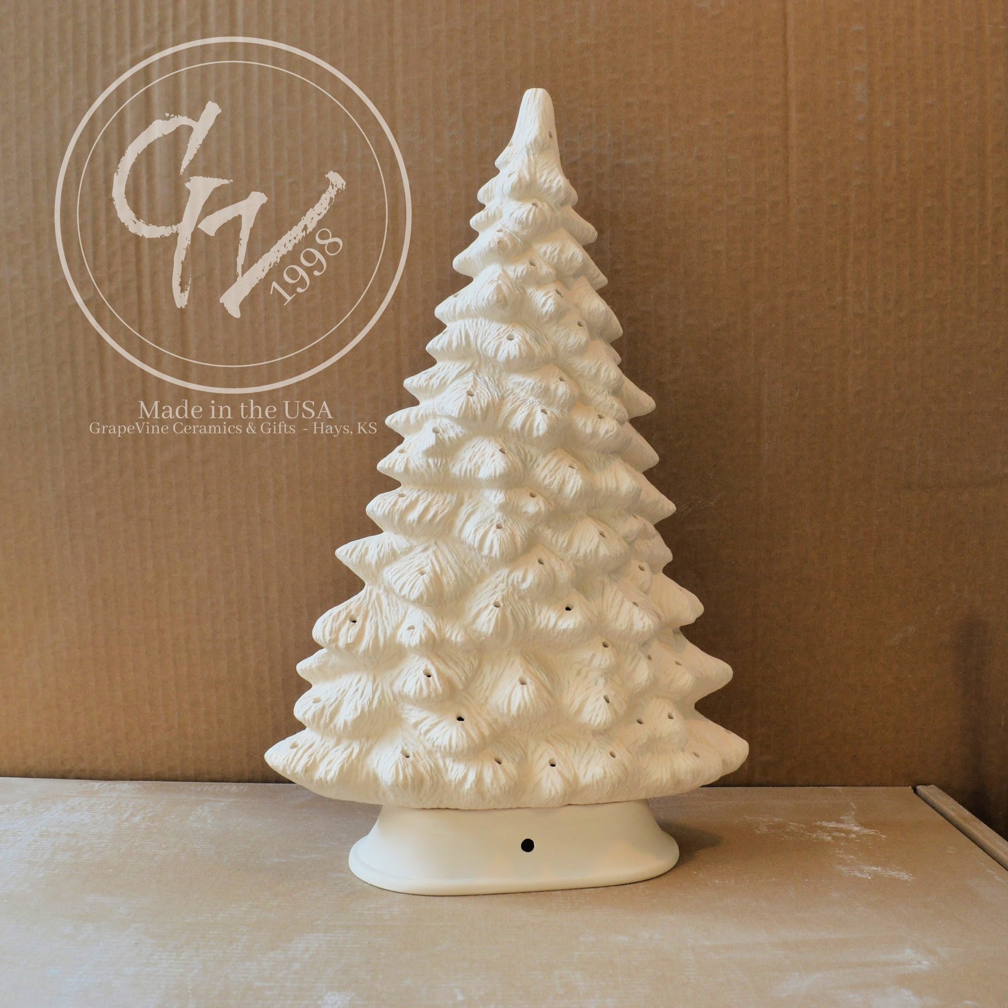 GrapeVine Ceramics-Slim Window Christmas Tree.Scioto S1185S1186.jpg