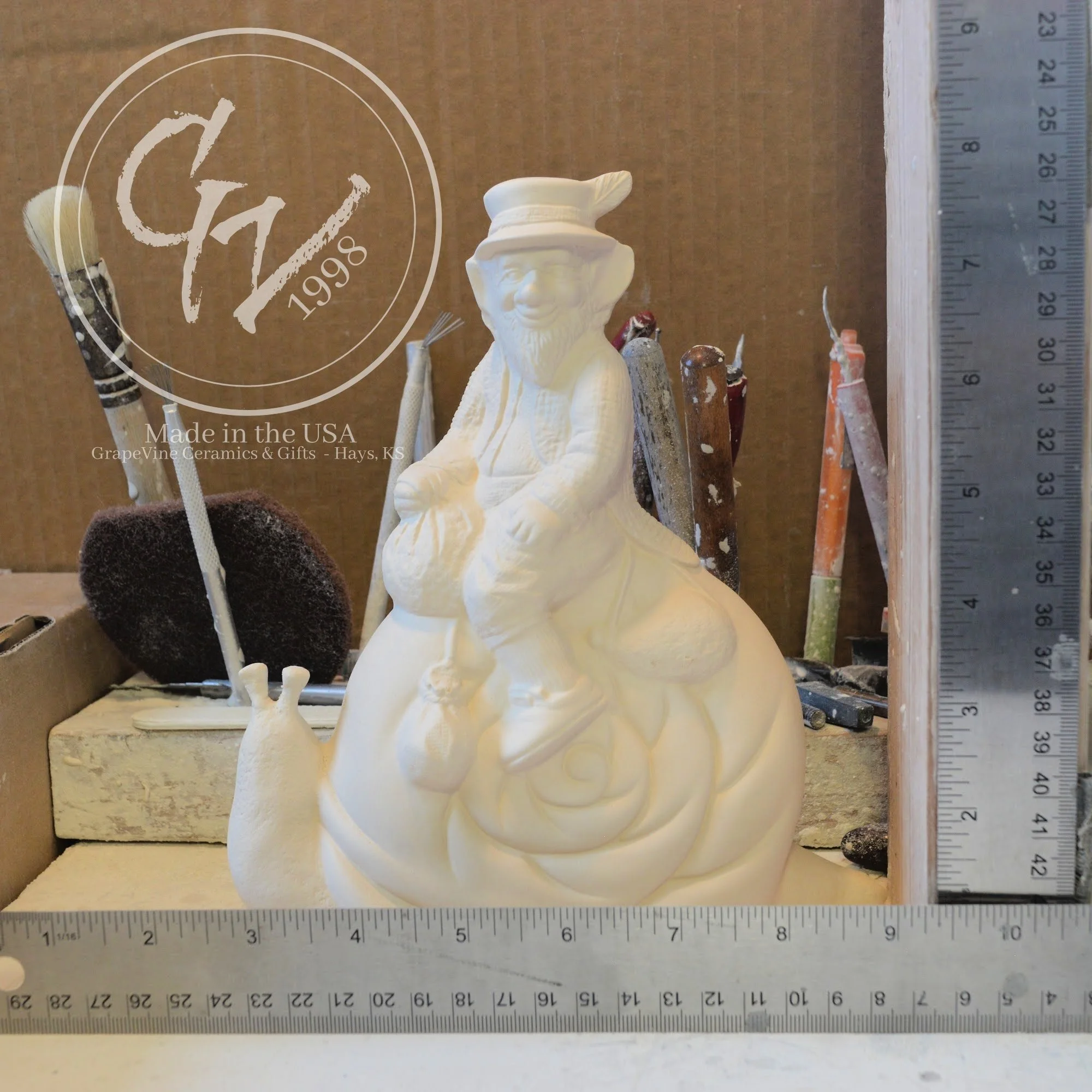 GrapeVine Ceramics-Fantasy Folk Snail-Kimple 1849.0.jpg