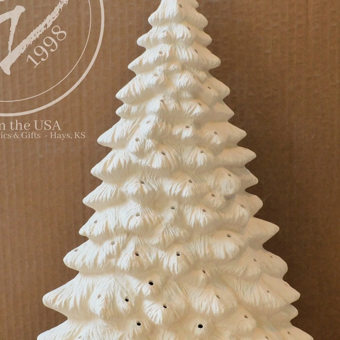 GrapeVine Ceramics-Slim Window Christmas Tree.Scioto S1185S1186.3.jpg