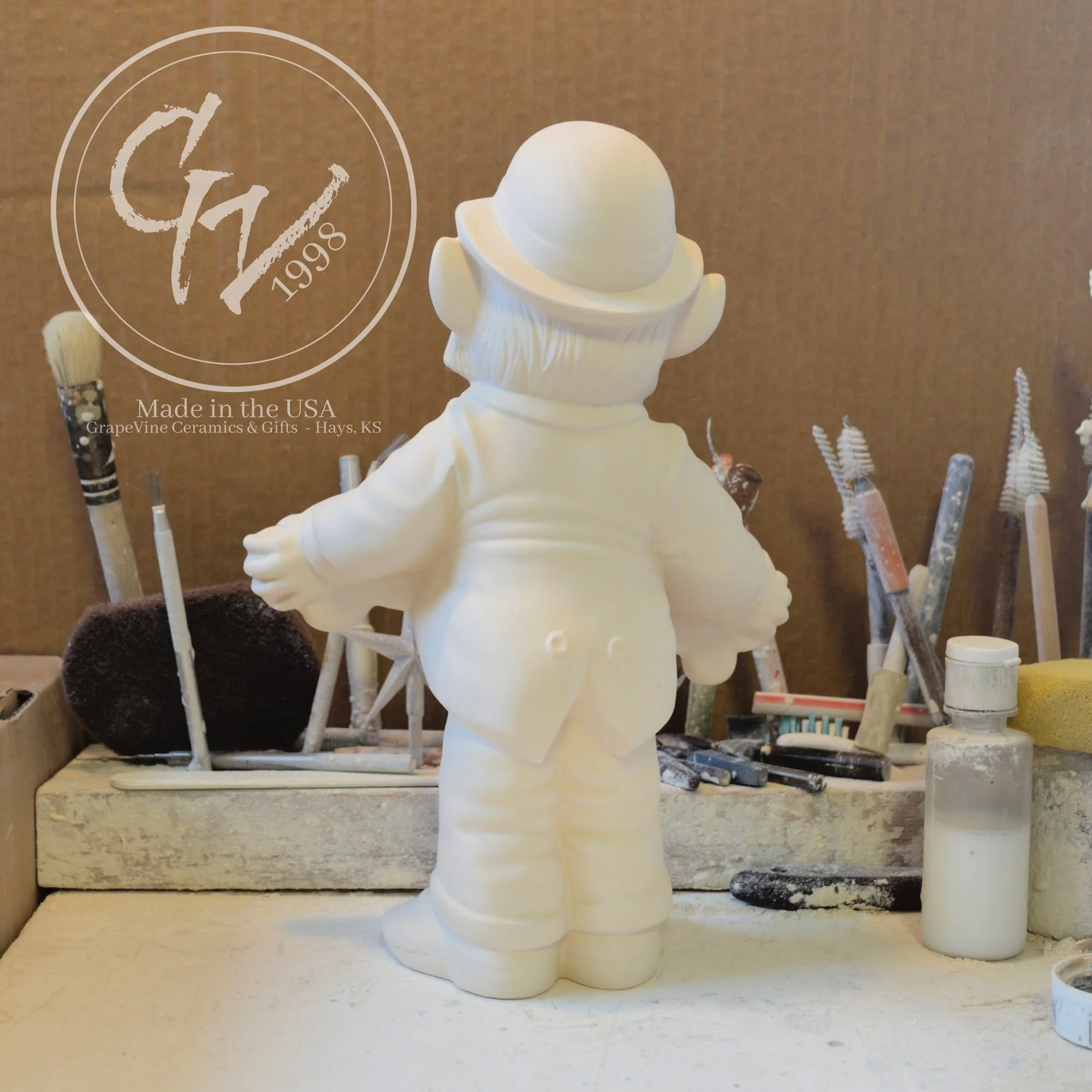 GrapeVine Ceramics-Leprechaun Greeter-Kansas 144.5.jpg