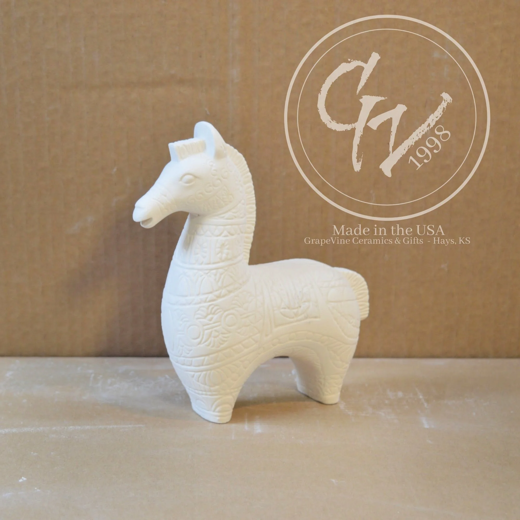 GrapeVIne Ceramics-Contemporary Hourse-Duncan DM184.5.jpg