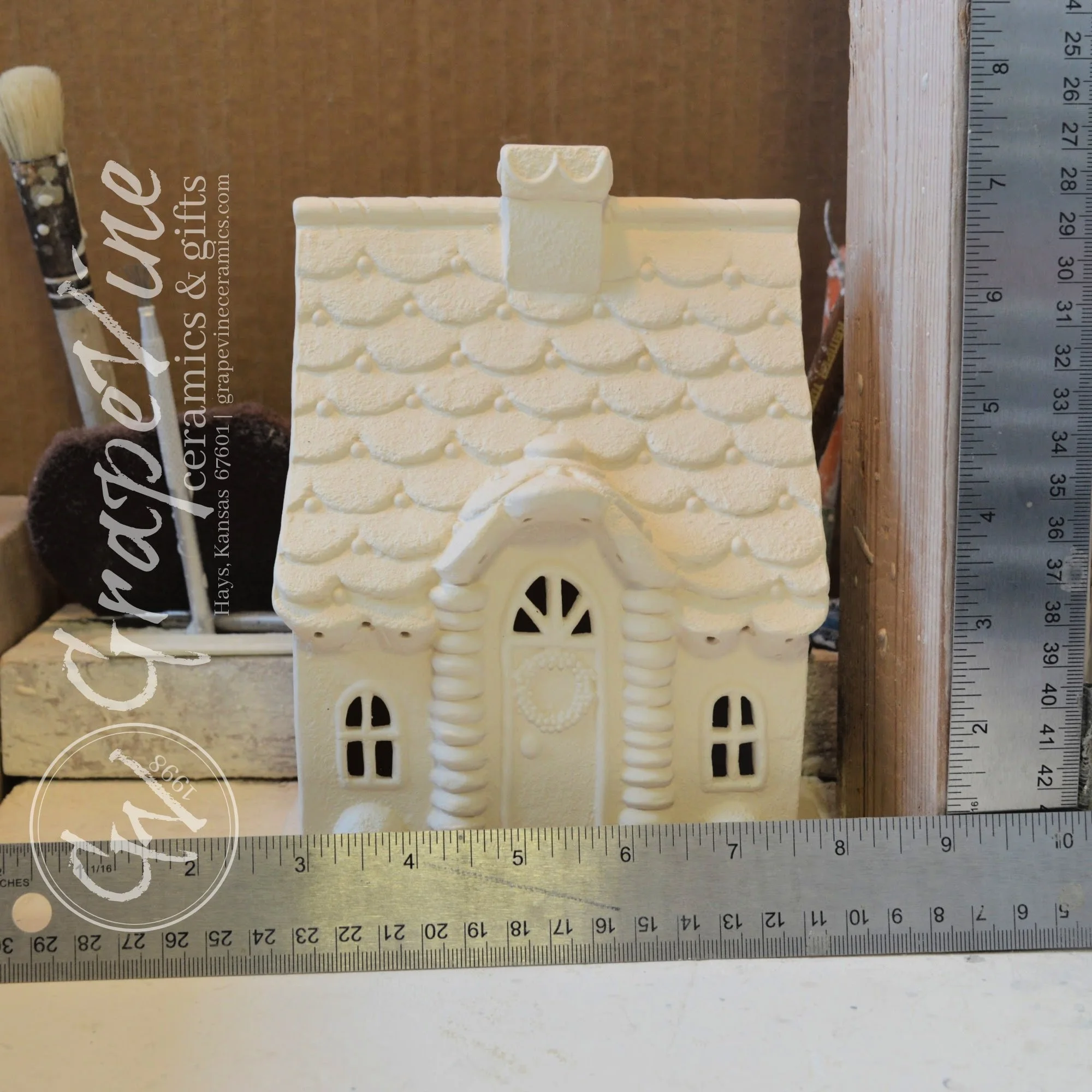 GrapeVine Ceramics-Gingerbread House-Gare 3145.0.jpg