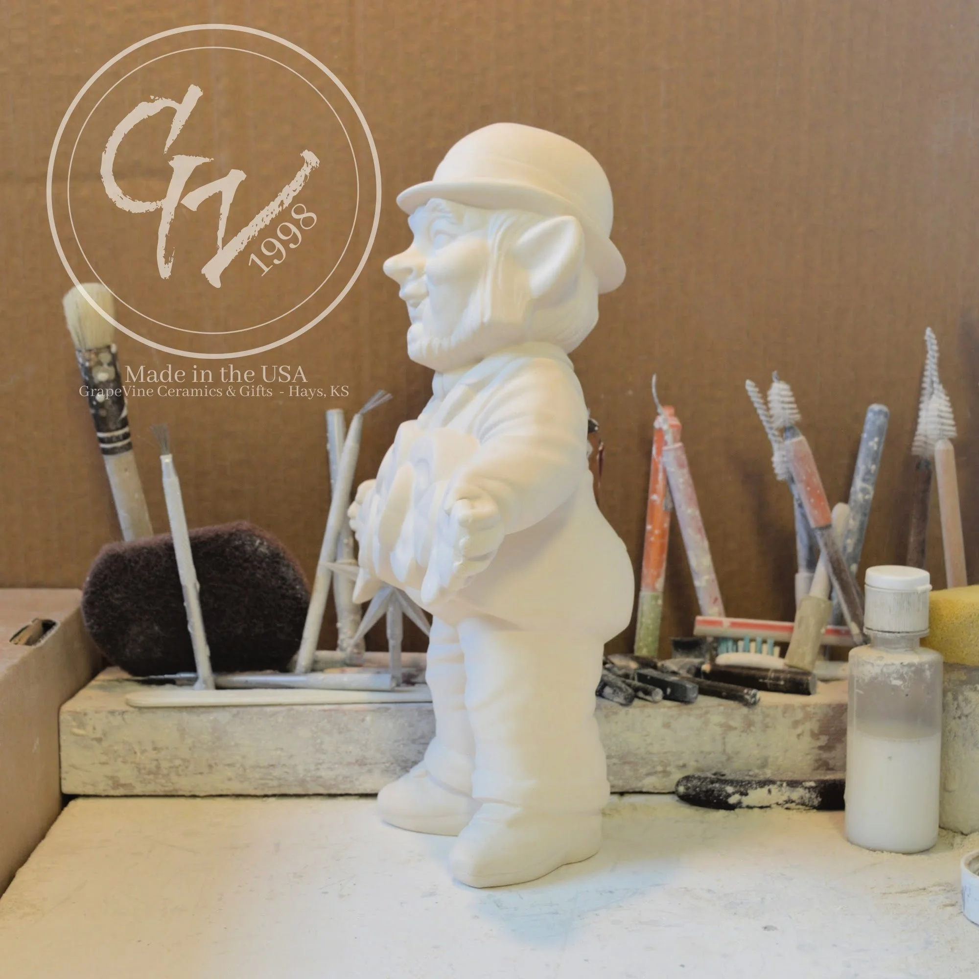 GrapeVine Ceramics-Leprechaun Greeter-Kansas 144.4.jpg