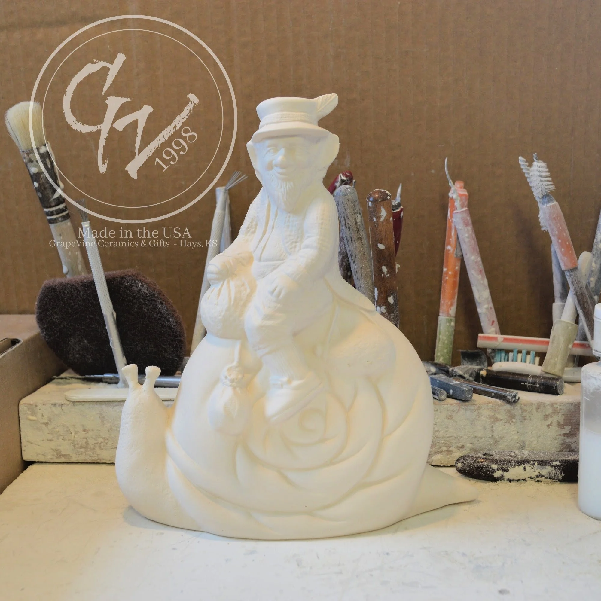 GrapeVine Ceramics-Fantasy Folk Snail-Kimple 1849.2.jpg