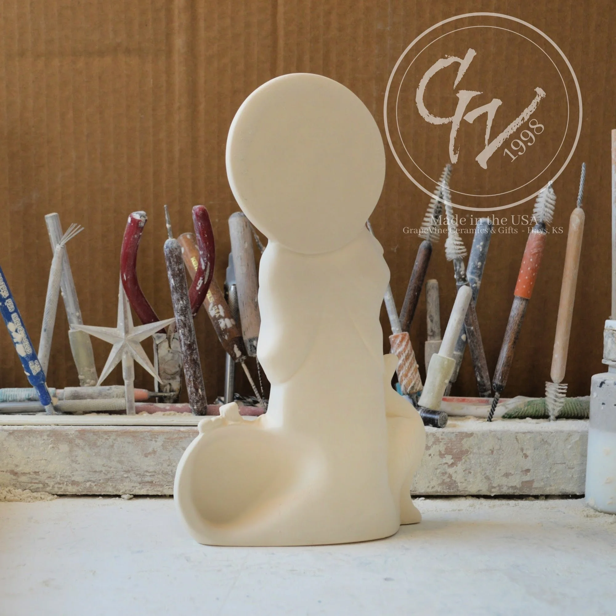 DSC_0GrapeVine Ceramics-Witch Blinkie-Kimple 1719.5050.jpg