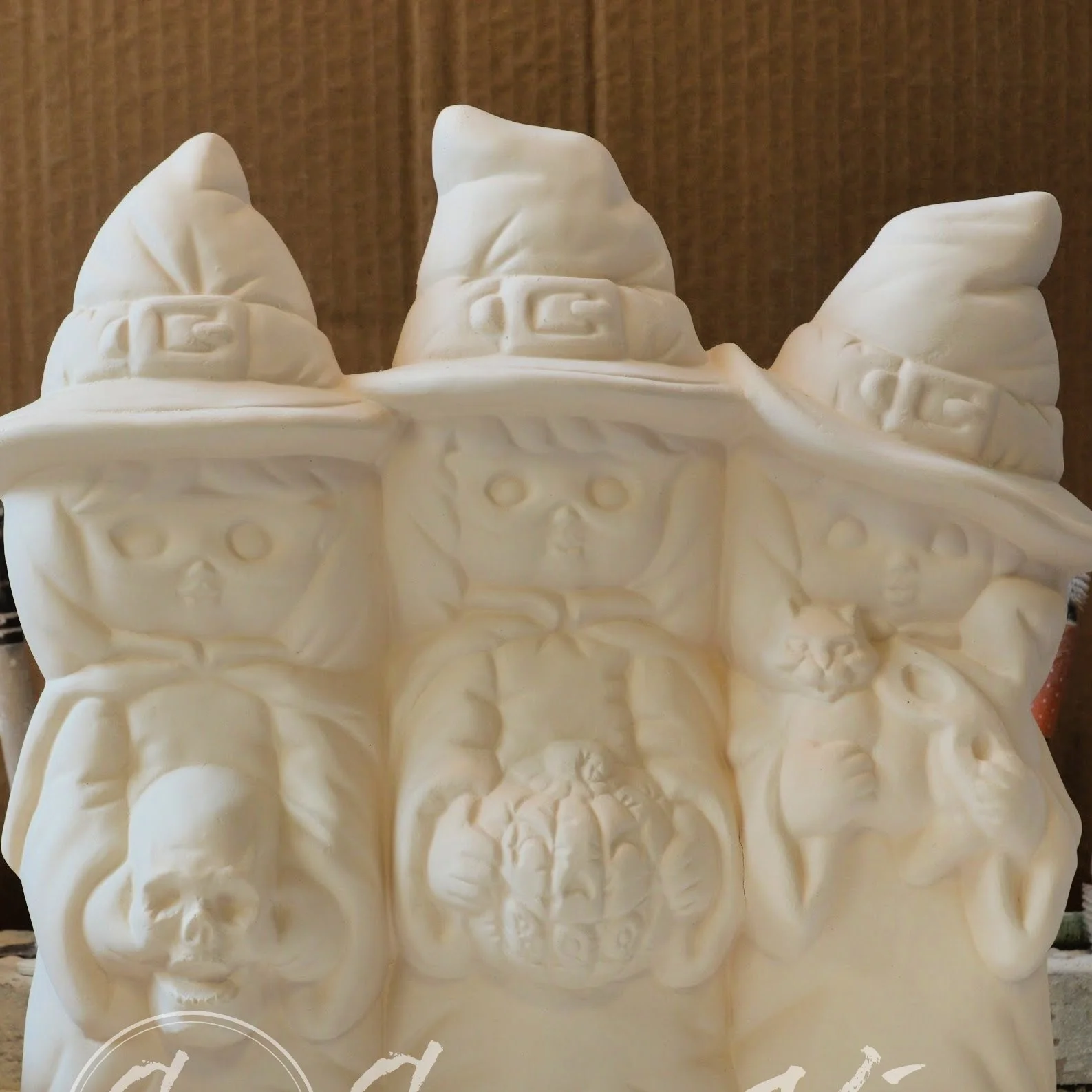 Close‑up detailing of Nowells Mold 1398 ceramic bisque