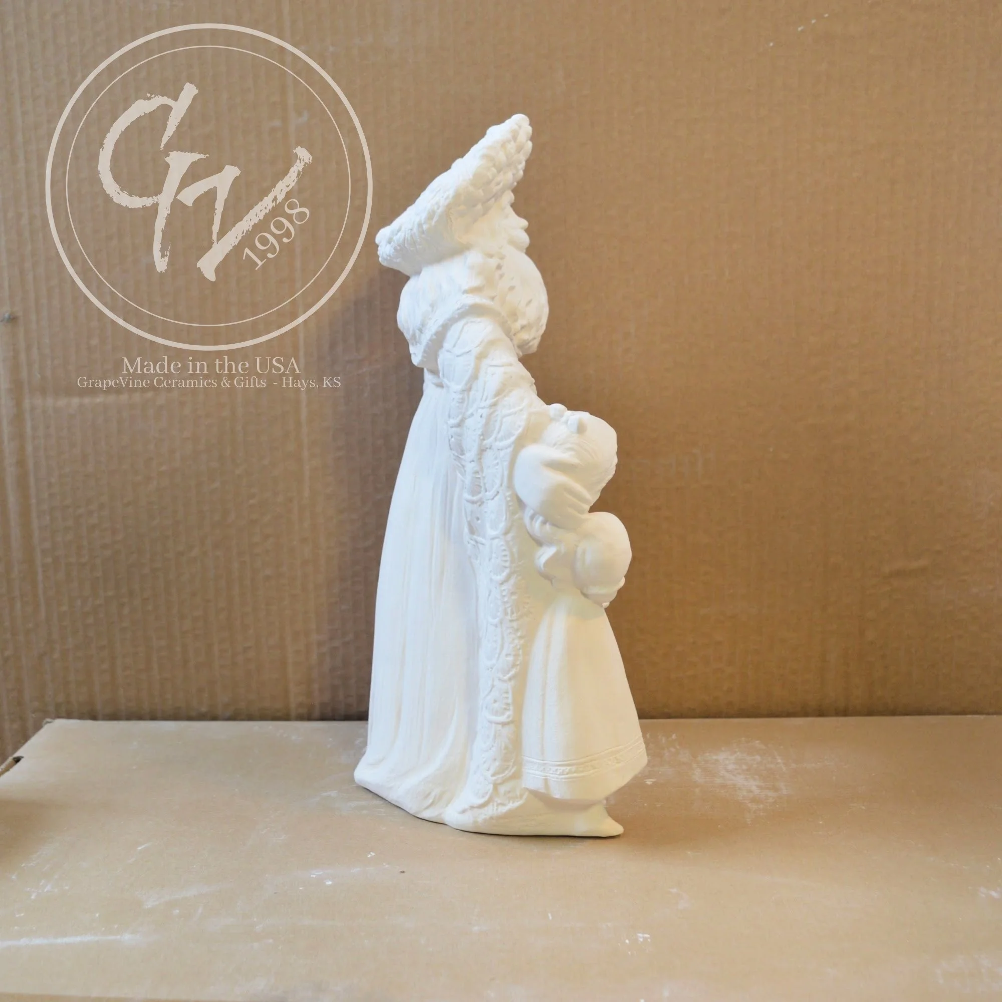 GrapeVine Ceramics-Renaissance Santa IV-Gare 2382.8.jpg