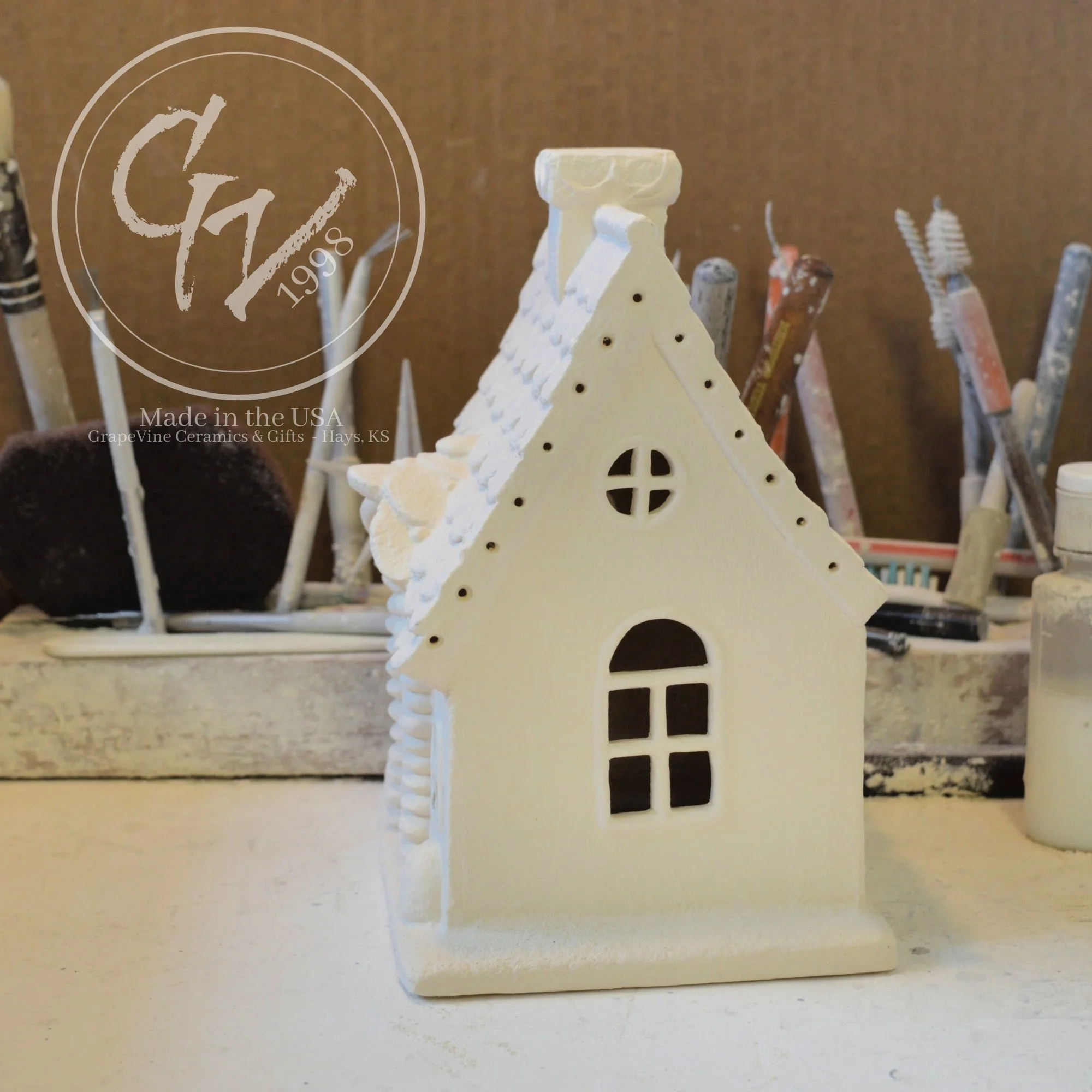 GrapeVine Ceramics-Gingerbread House-Gare 3145.3.jpg