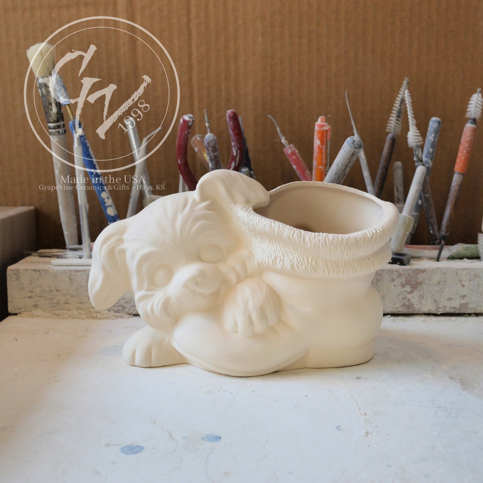 GrapeVine Ceramics-Puppy with Boot-DM1918.6.jpg