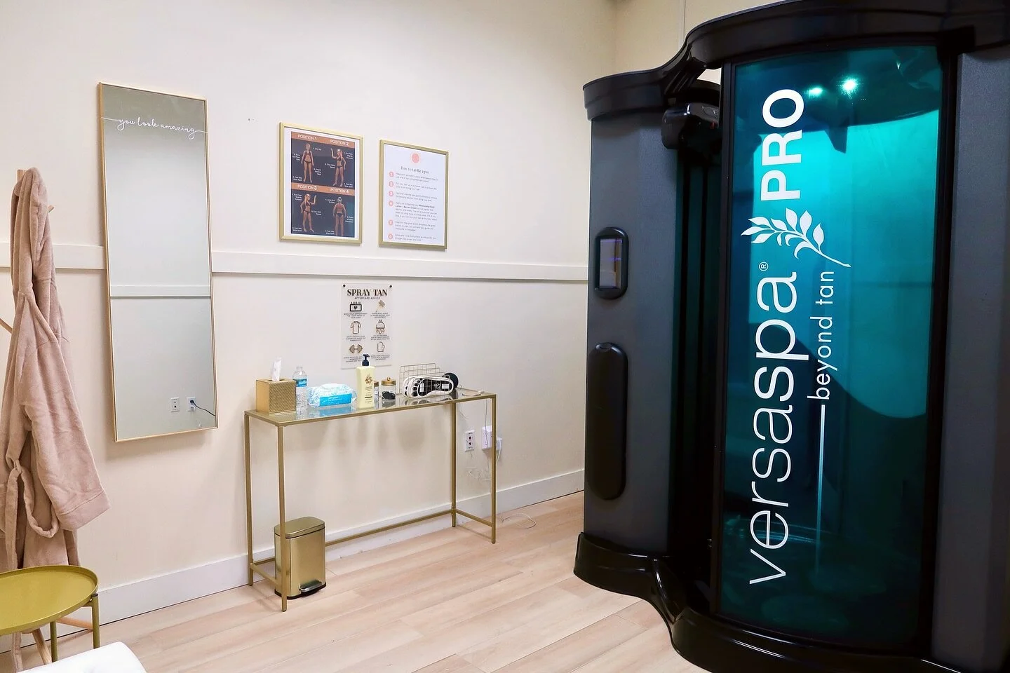 UV and Spray Tanning Salon NYC Upper East Side Tan