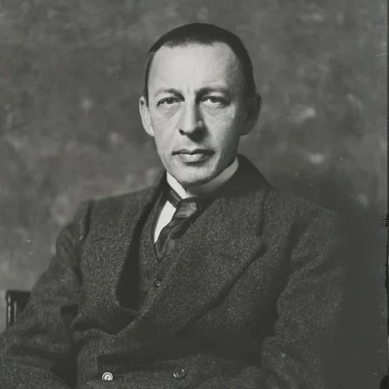 sergei-vasilievich-rachmaninoff-1915-2379398576.jpg