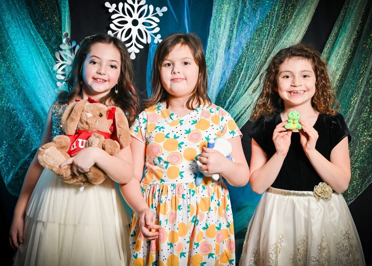 Our Annual Snow Ball was a hit! ❄️✨

Each age level had their own time to dance, and a fun time was had by all. Here&rsquo;s a peek at our A &amp; B groupers having a blast!

📸 Special thanks to Jeph Ellis for the photos!