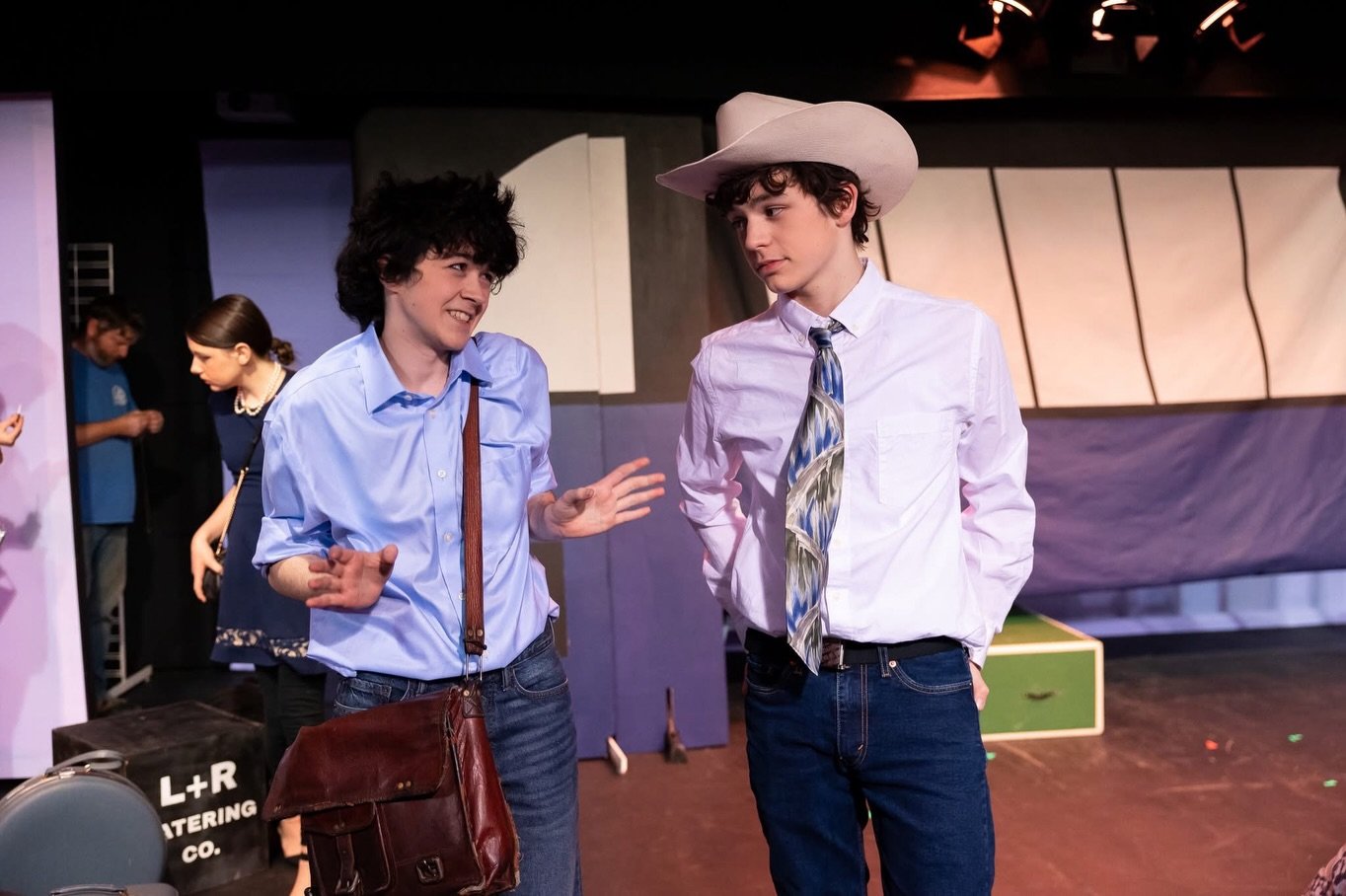 A few moments from A Midsummer Night&rsquo;s Dream as Performed by the Ticket Holders of Greyhound&rsquo;s New York to Santa Barbara EXPRESS . Final dress rehearsal and Friends &amp; Family performance. We are so proud of our cast and crew!

@officia