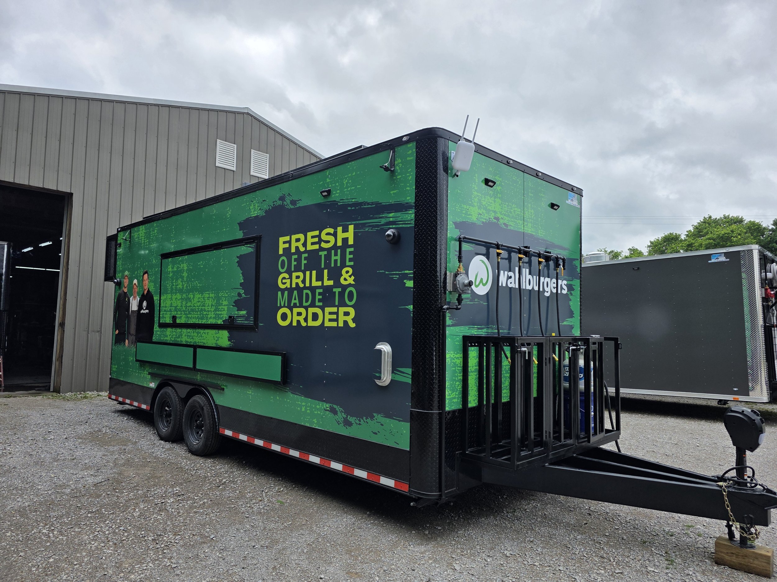 Vinyl Wrap on a Food Trailer
Custom Trailer Pros (Wahlburgers)
Columbia, TN