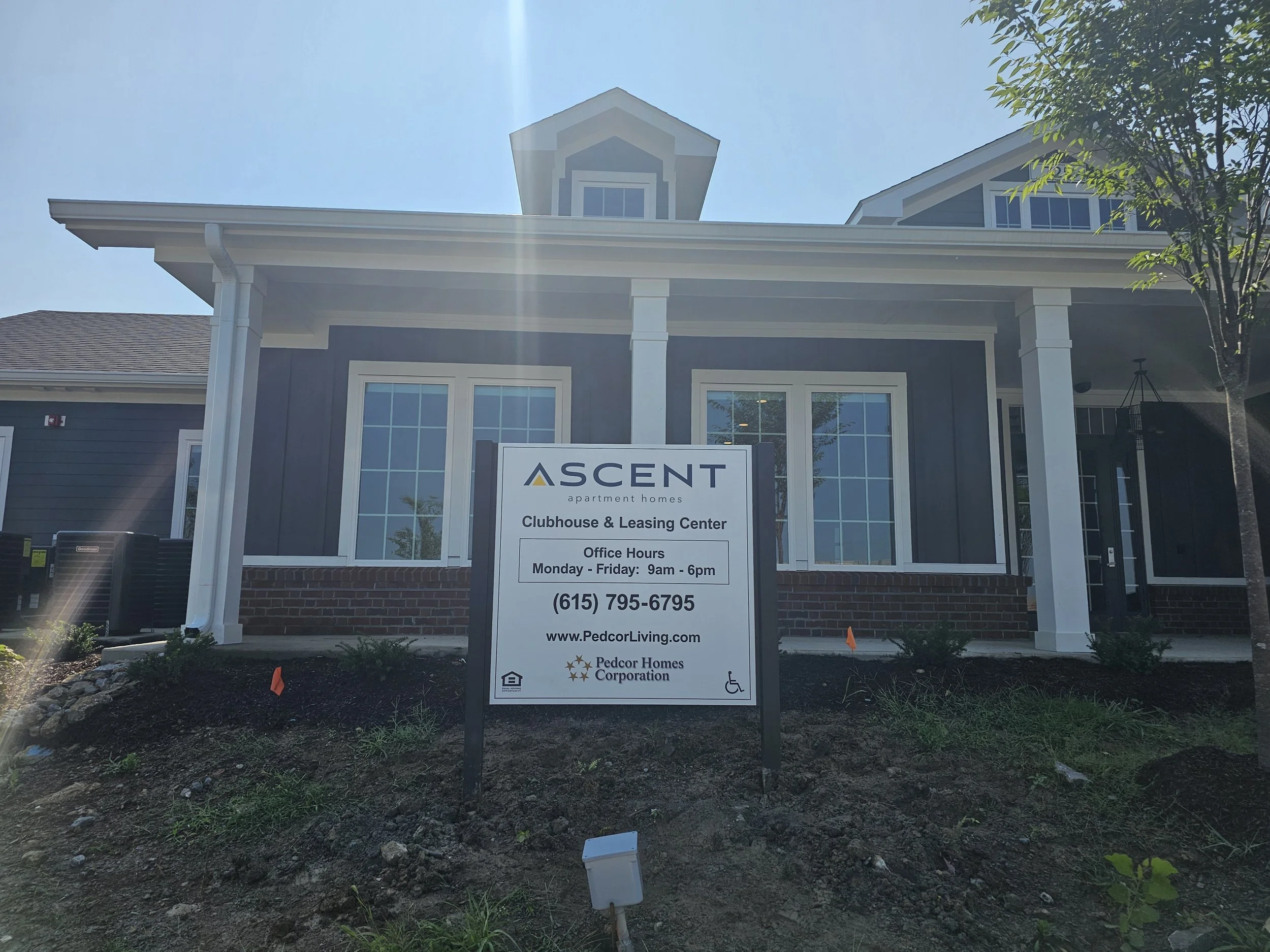 Leasing Center Sign
(Full Property Sign Package installed)
Ascent Apartments
Nashville, TN